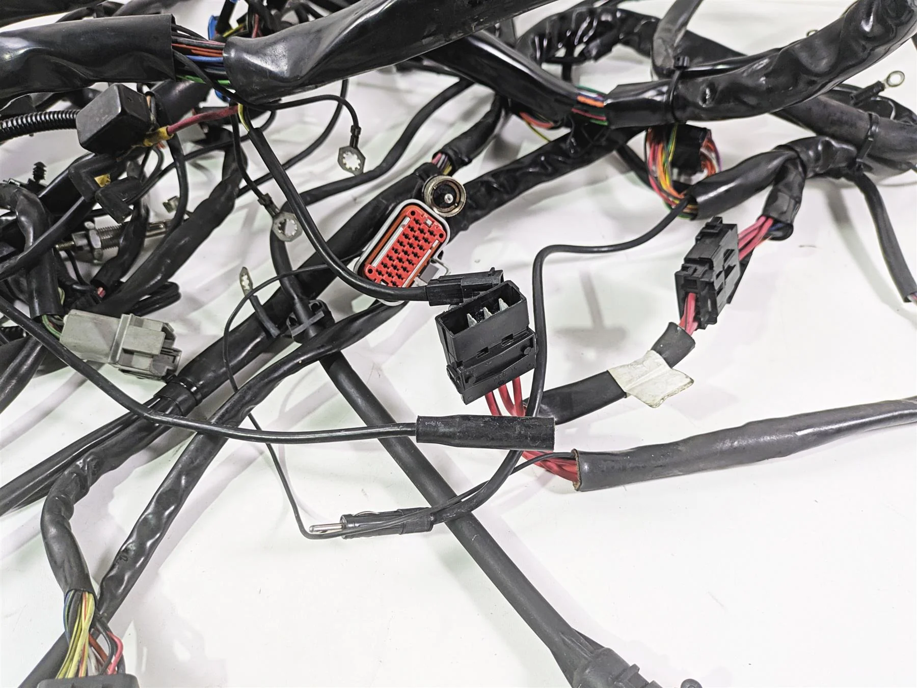 1999 Harley Touring FLHTCUI E-Glide Main Wiring Harness Loom EFI 70985-99 - Image 4