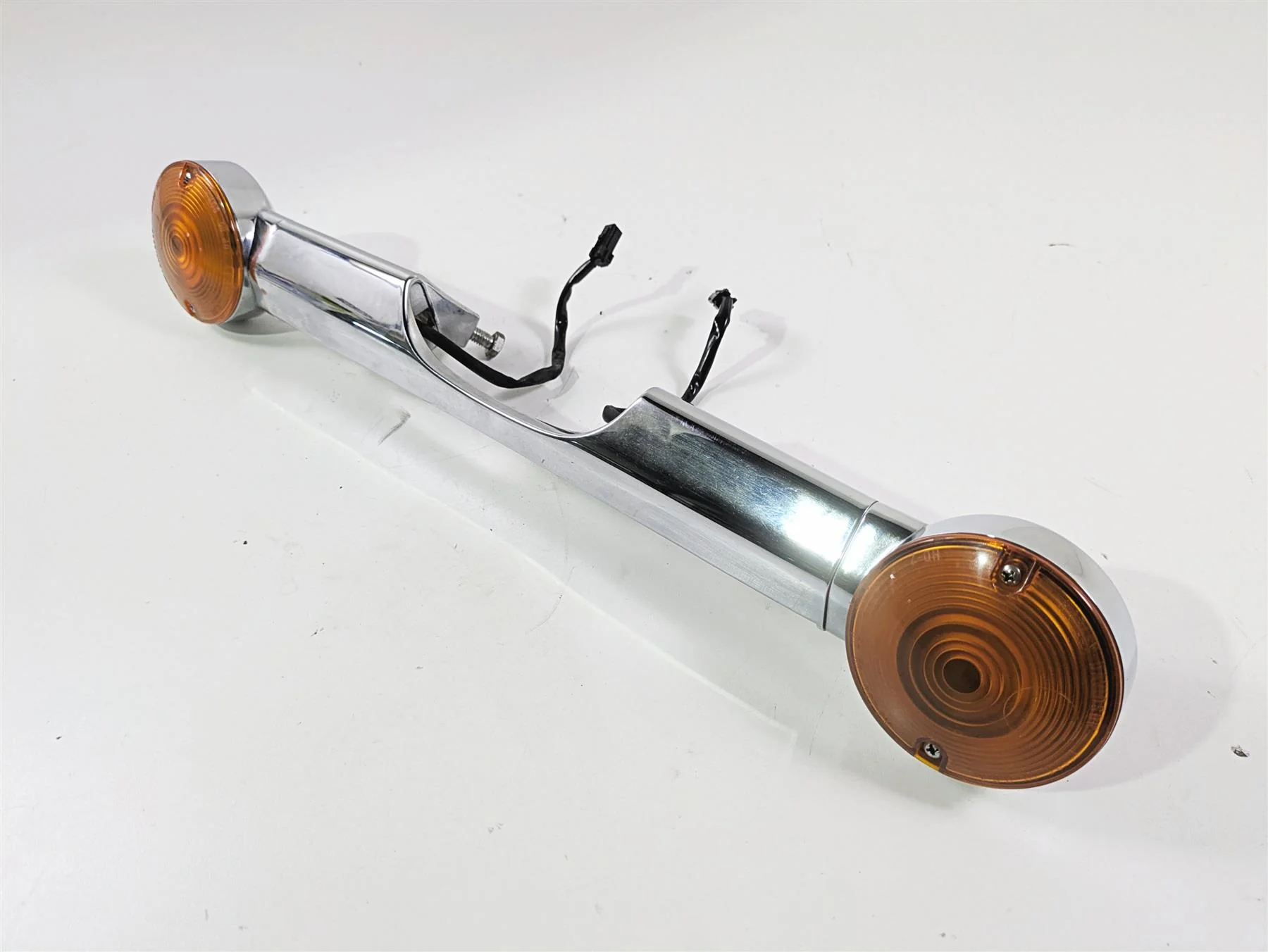 1999 Harley Touring FLHTCUI E-Glide Rear Blinker Turn Signal Bar 68510-74C - Image 11