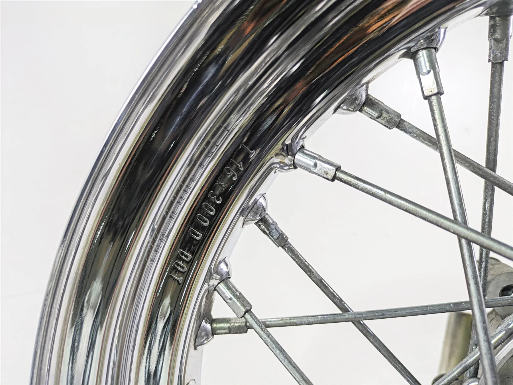 1999 Harley Touring FLHTCUI E-Glide Rear Wheel Rim 16x3 Spoke READ 41010-86C - Image 10