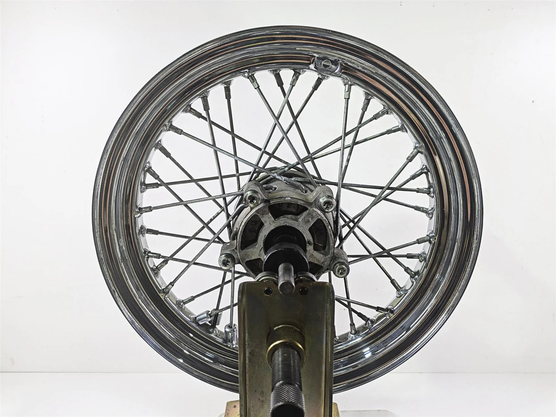 1999 Harley Touring FLHTCUI E-Glide Rear Wheel Rim 16x3 Spoke READ 41010-86C - Image 4
