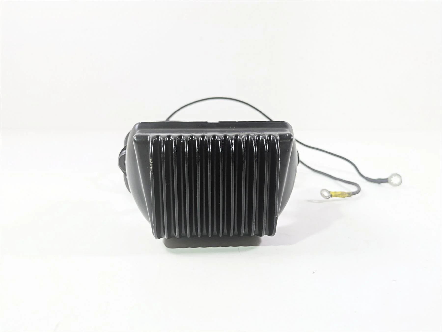 1999 Harley Touring FLHTCUI E-Glide Rectifier Voltage Regulator 74505-97A - Image 3