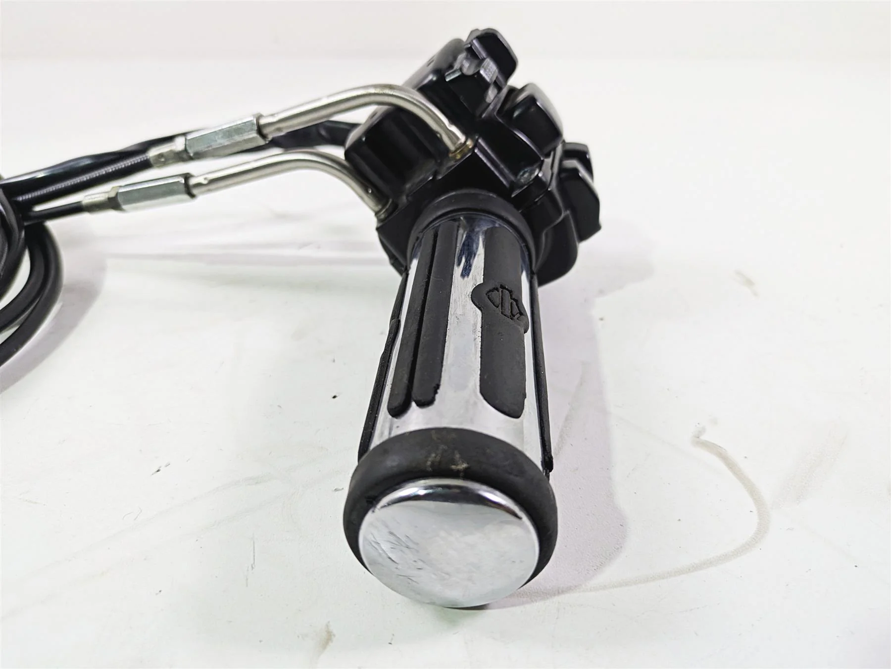 1999 Harley Touring FLHTCUI E-Glide Right Hand Control Switch Cruise 71684-06A - Image 5