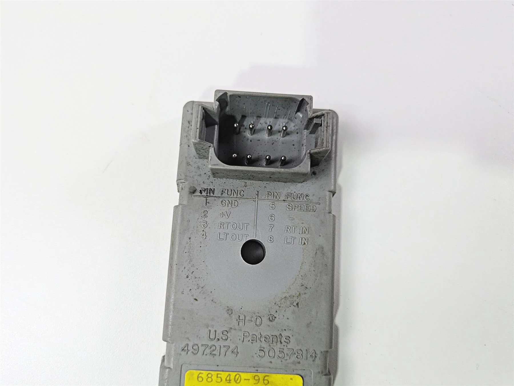 1999 Harley Touring FLHTCUI E-Glide Tsm Turn Signal Control Module 68540-96 - Image 9