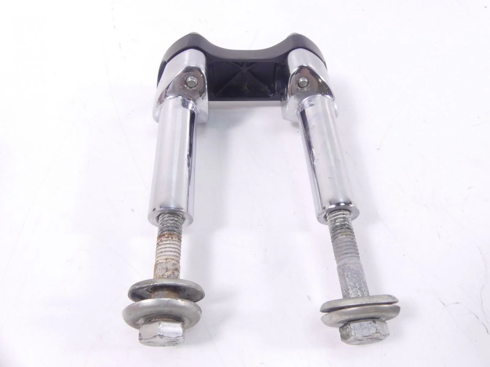 2000 Harley Sportster XL1200 Handlebar Handle Bar Riser Mount 4 1/8" 67898-96 - Image 7
