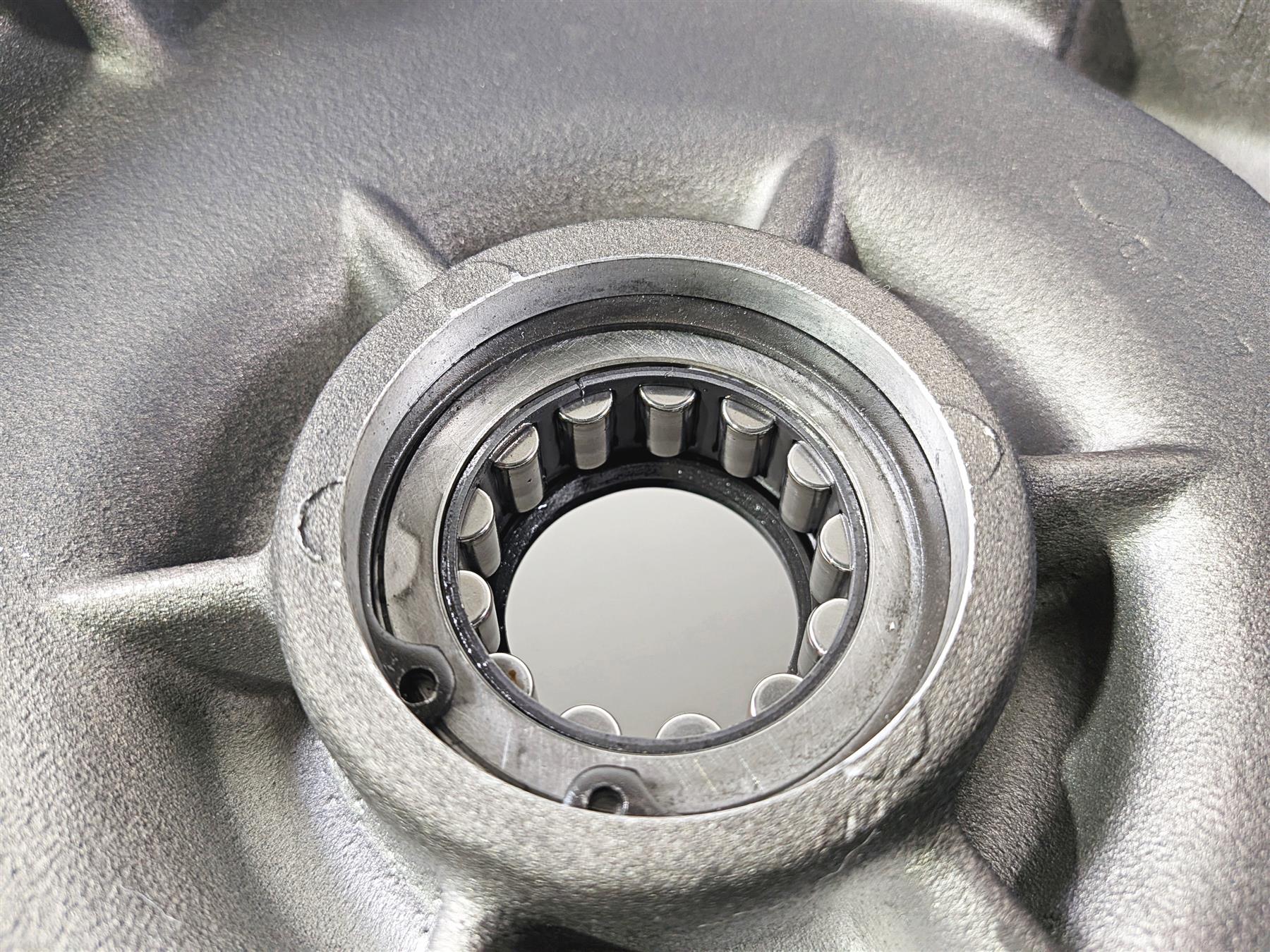 2000 Harley Touring FLHRCI Road King Inner Primary Drive Clutch Cover 60677-94A - Image 7