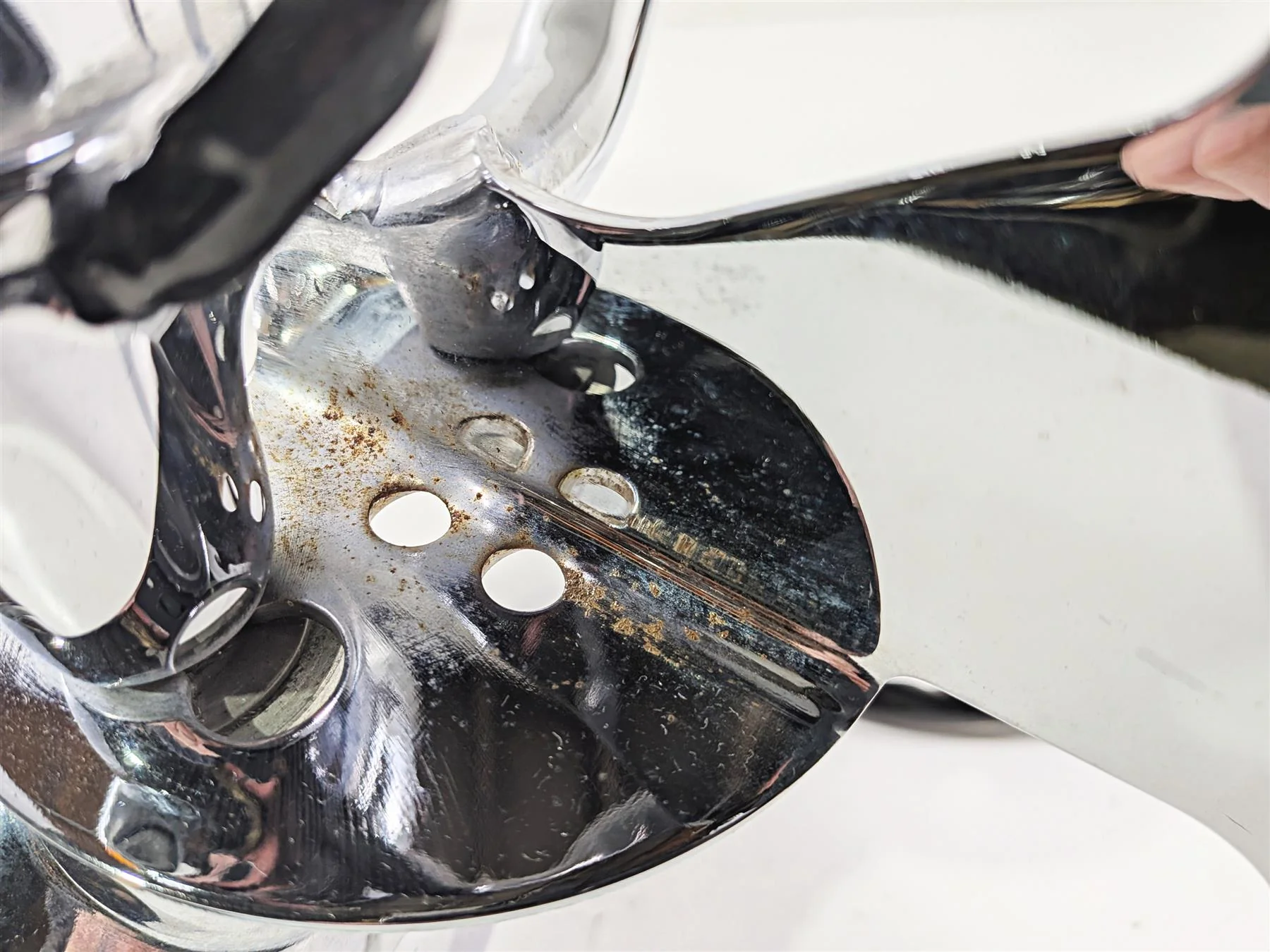 2000 Harley Touring FLHRCI Road King Spotlight Bar & Right Light Read 68712-94A - Image 11