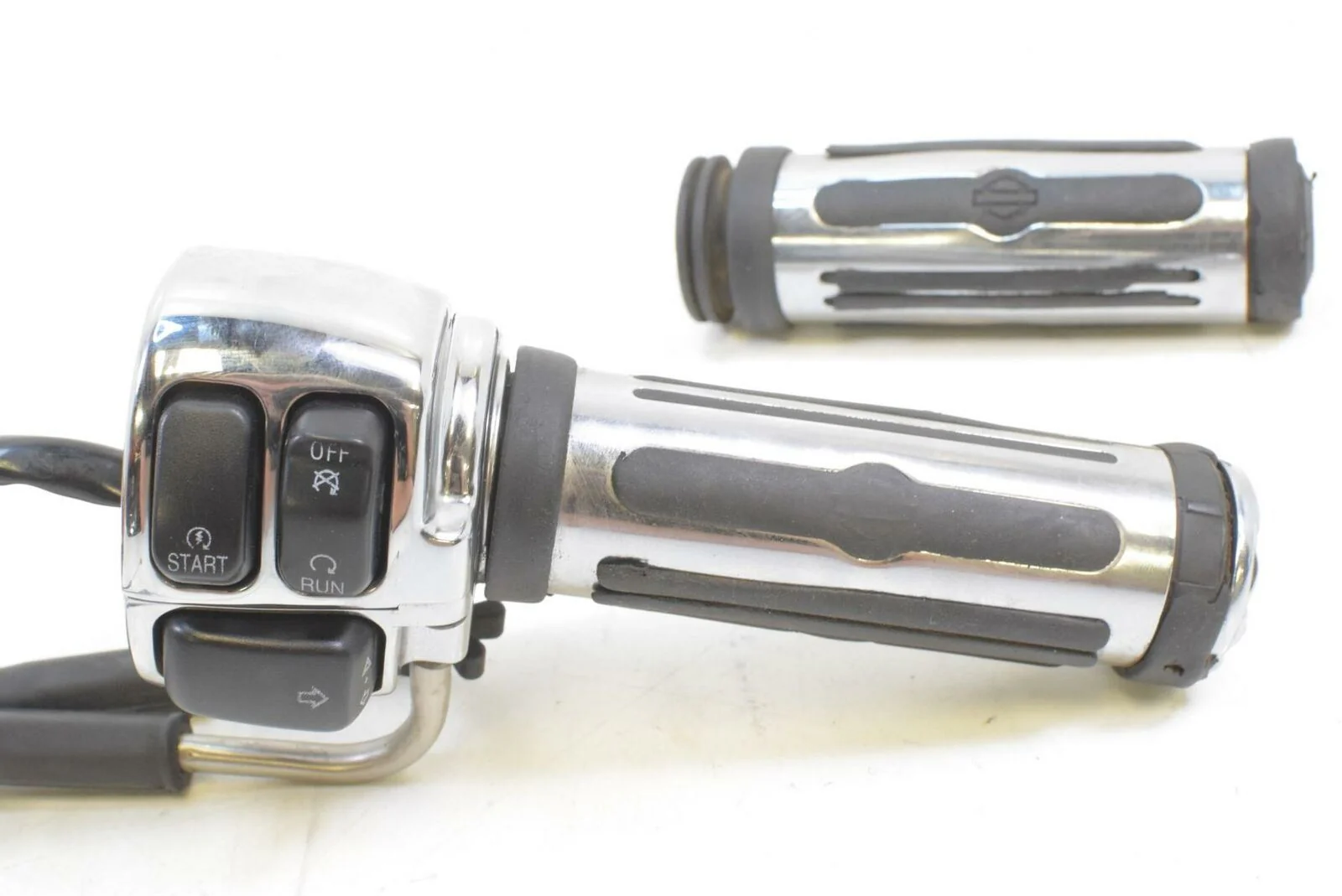 2000 Harley Touring FLHRI Road King Left Right Chrome Control Switch Set 71597-9 - Image 7