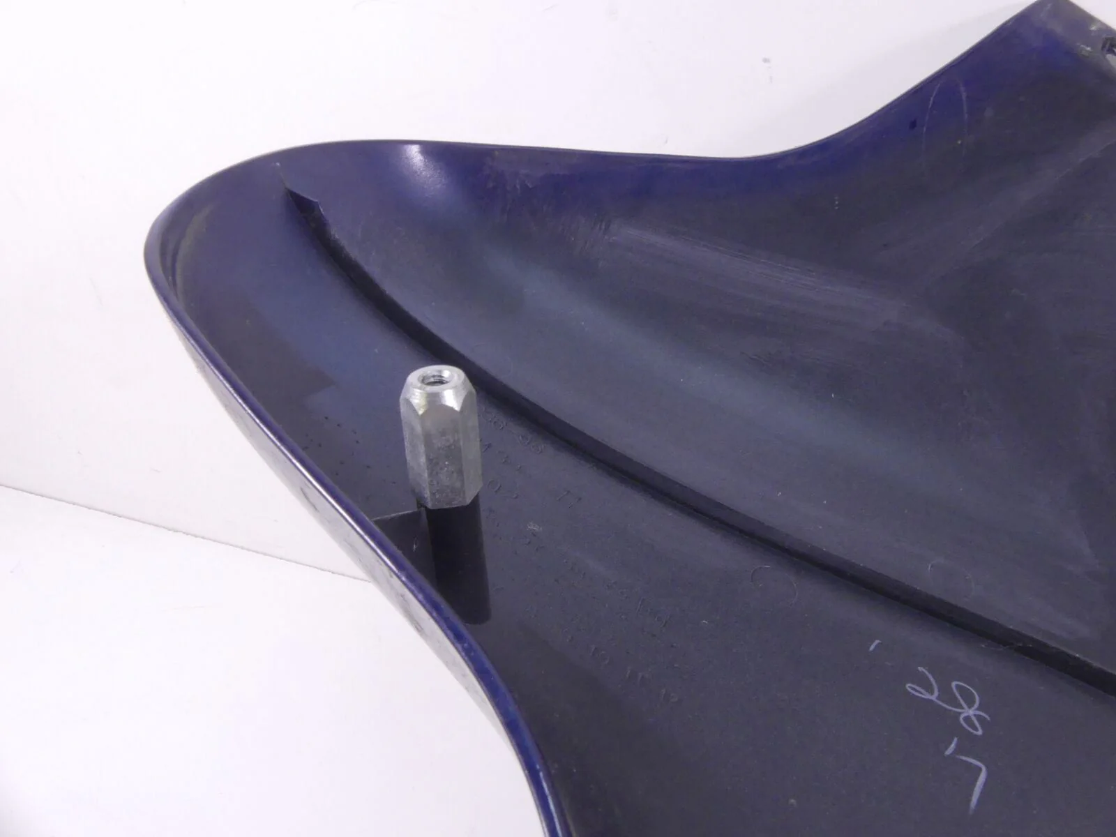 2000 Harley Touring FLHTCI Electra Glide Front Outer Fairing & Headlight 58236-9 - Image 5