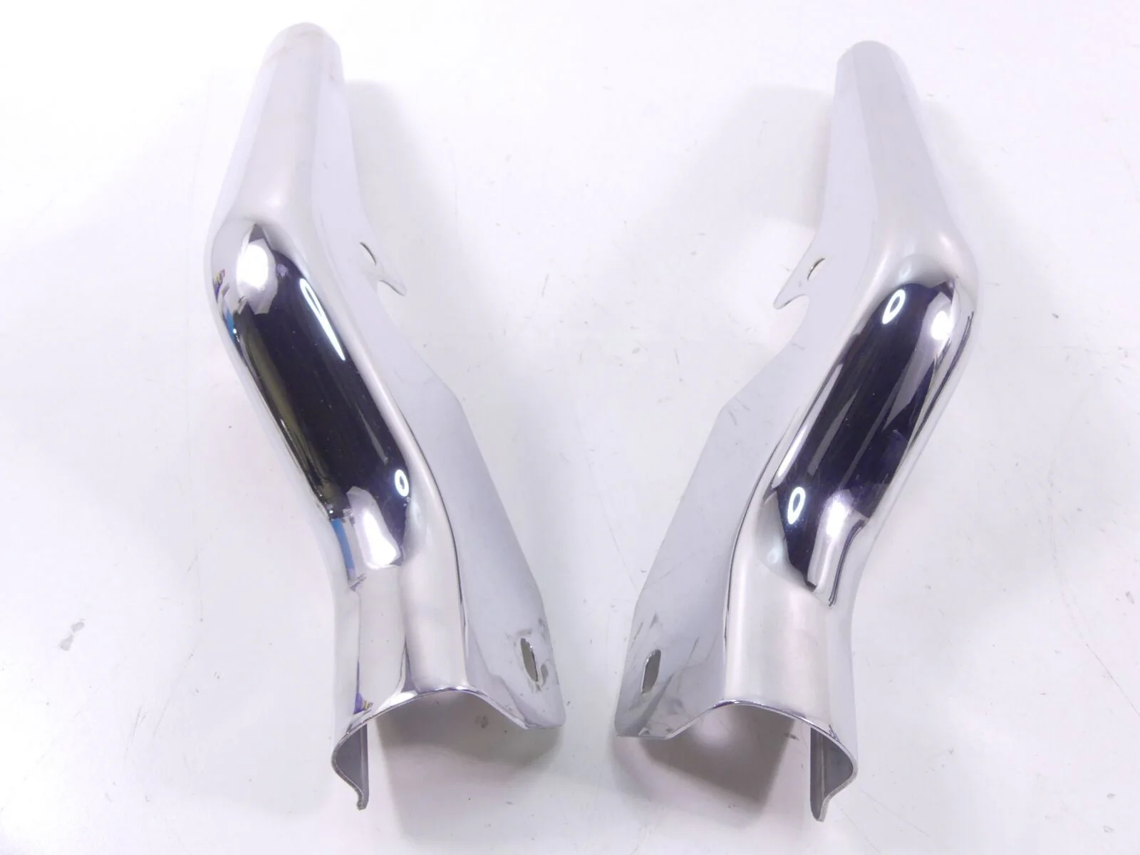 2000 Harley Touring FLHTCI Electra Glide Rear Frame Chrome Struts 47502-97 - Image 6