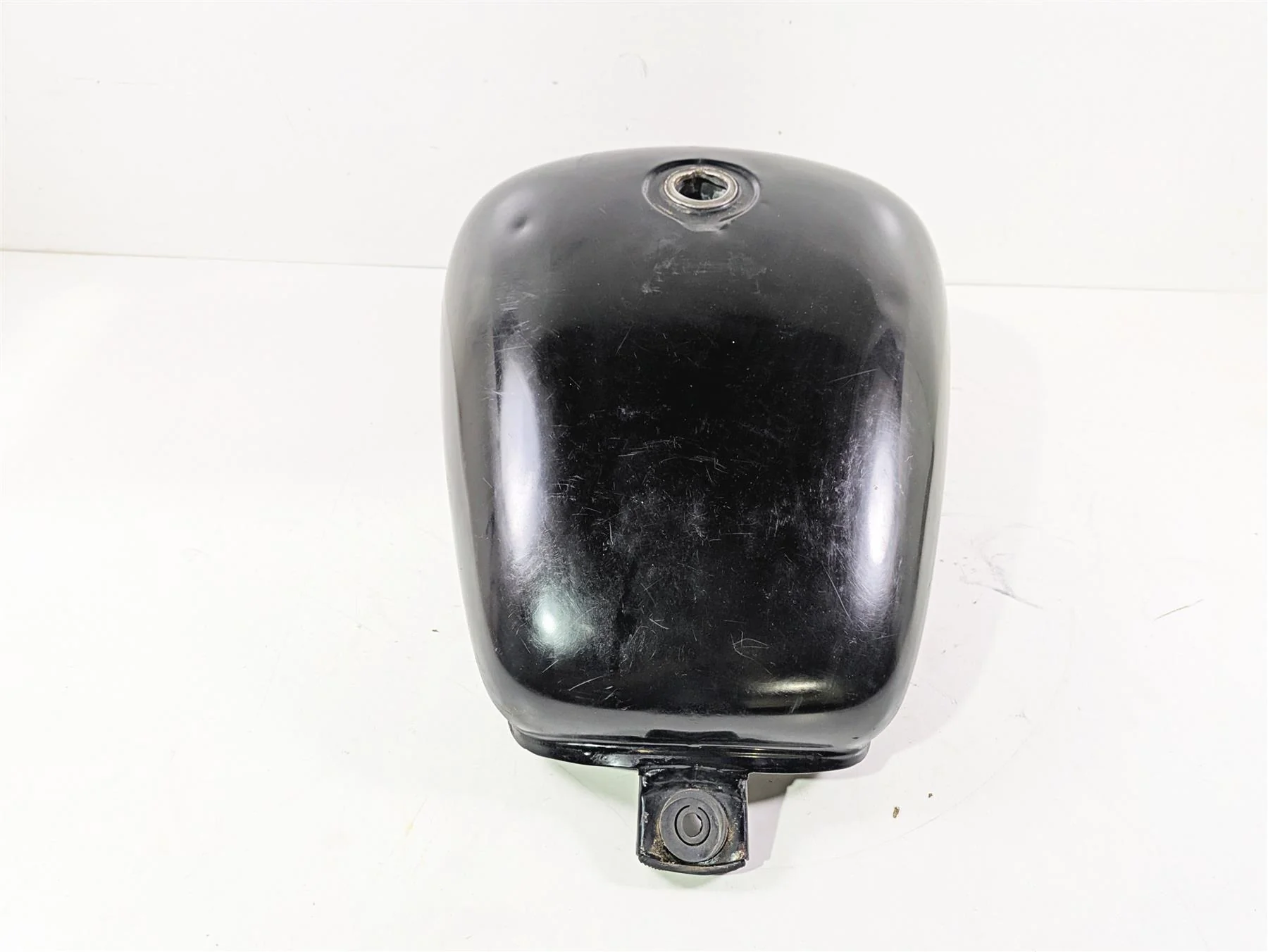 2000 Honda VT1100 Shadow Sabre Fuel Gas Petrol Tank - Dented 17520-MCK-A10 - Image 2