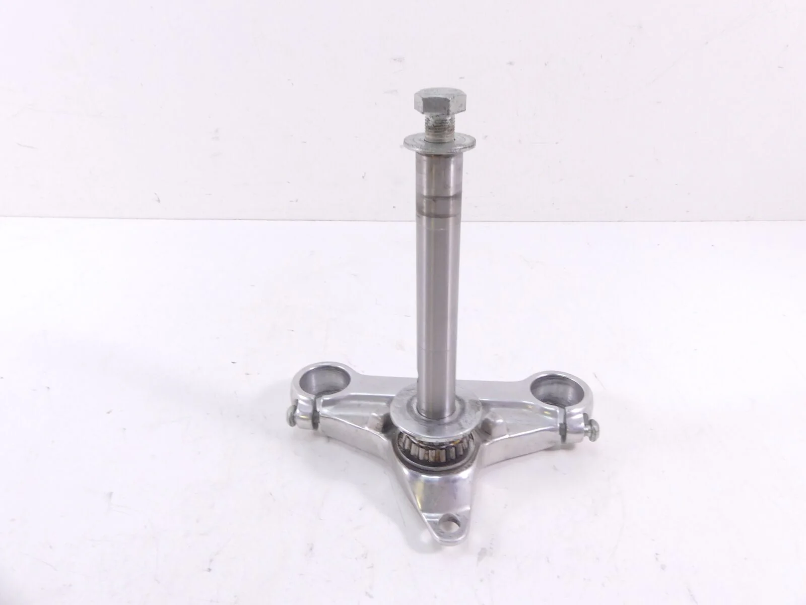 2001 Harley Davidson Sportster XL883 Lower Triple Tree Yoke 39Mm 45563-87