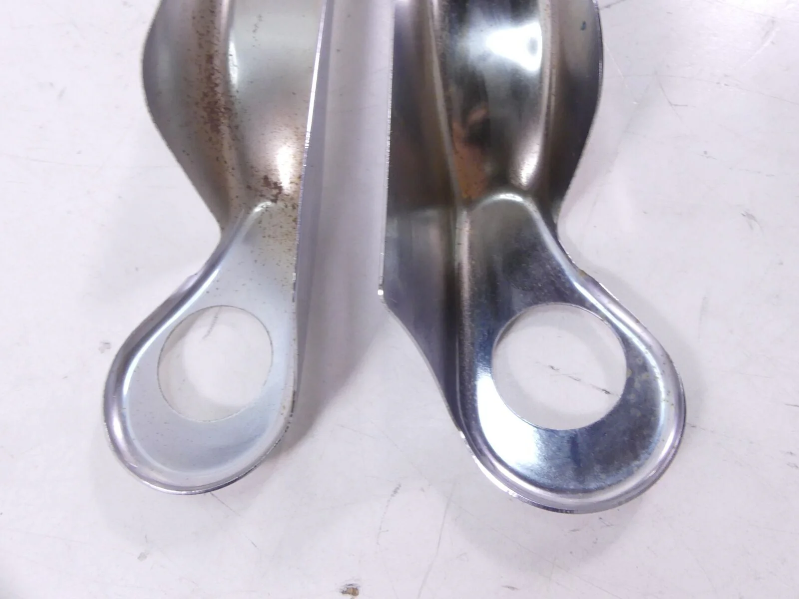 2001 Harley Davidson Sportster XL883 Rear Chrome Fender Strut Covers 59853-98 - Image 9