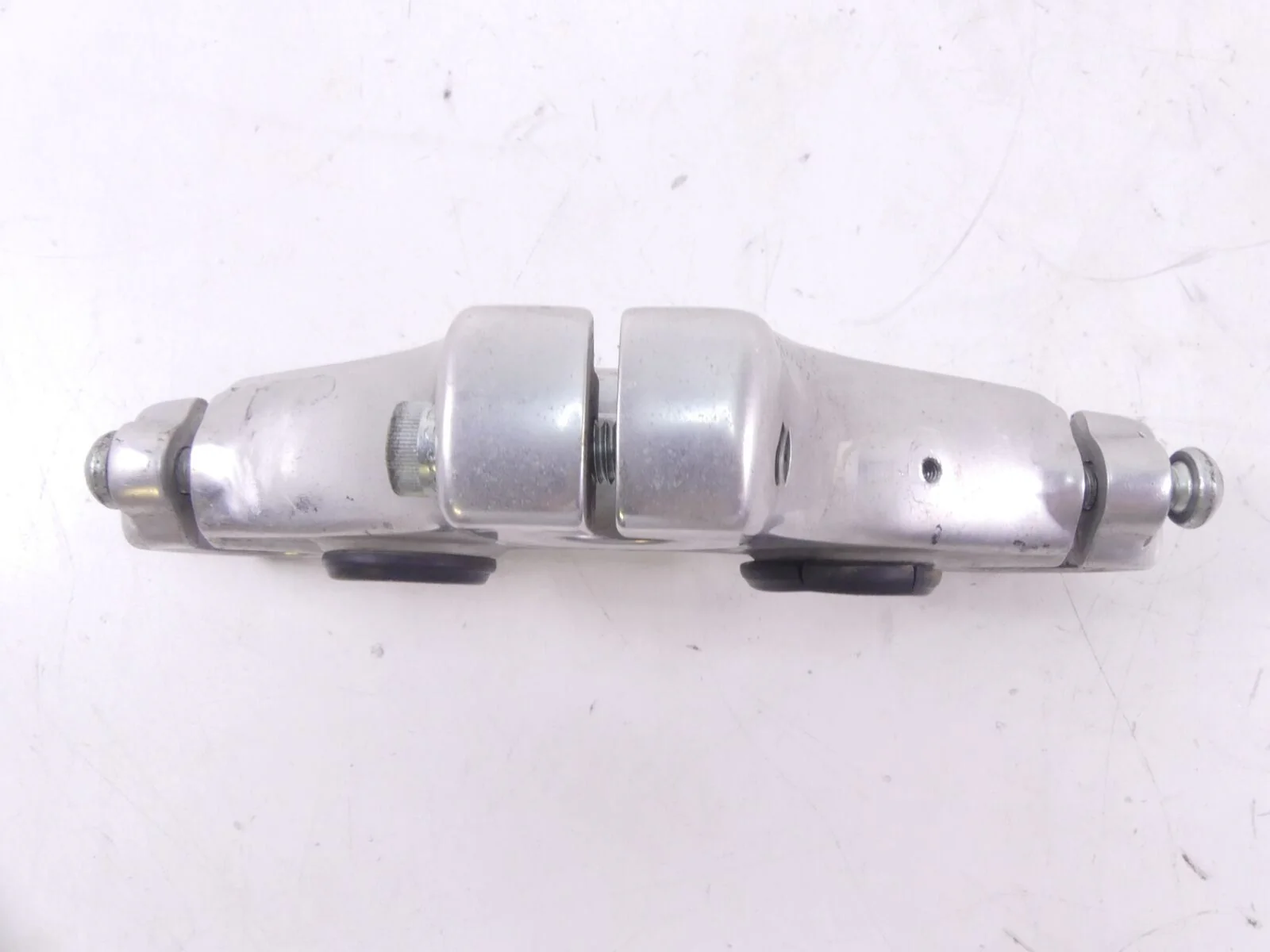 2001 Harley Davidson Sportster XL883 Upper Triple Tree Clamp 39Mm - Read 45739-8 - Image 8