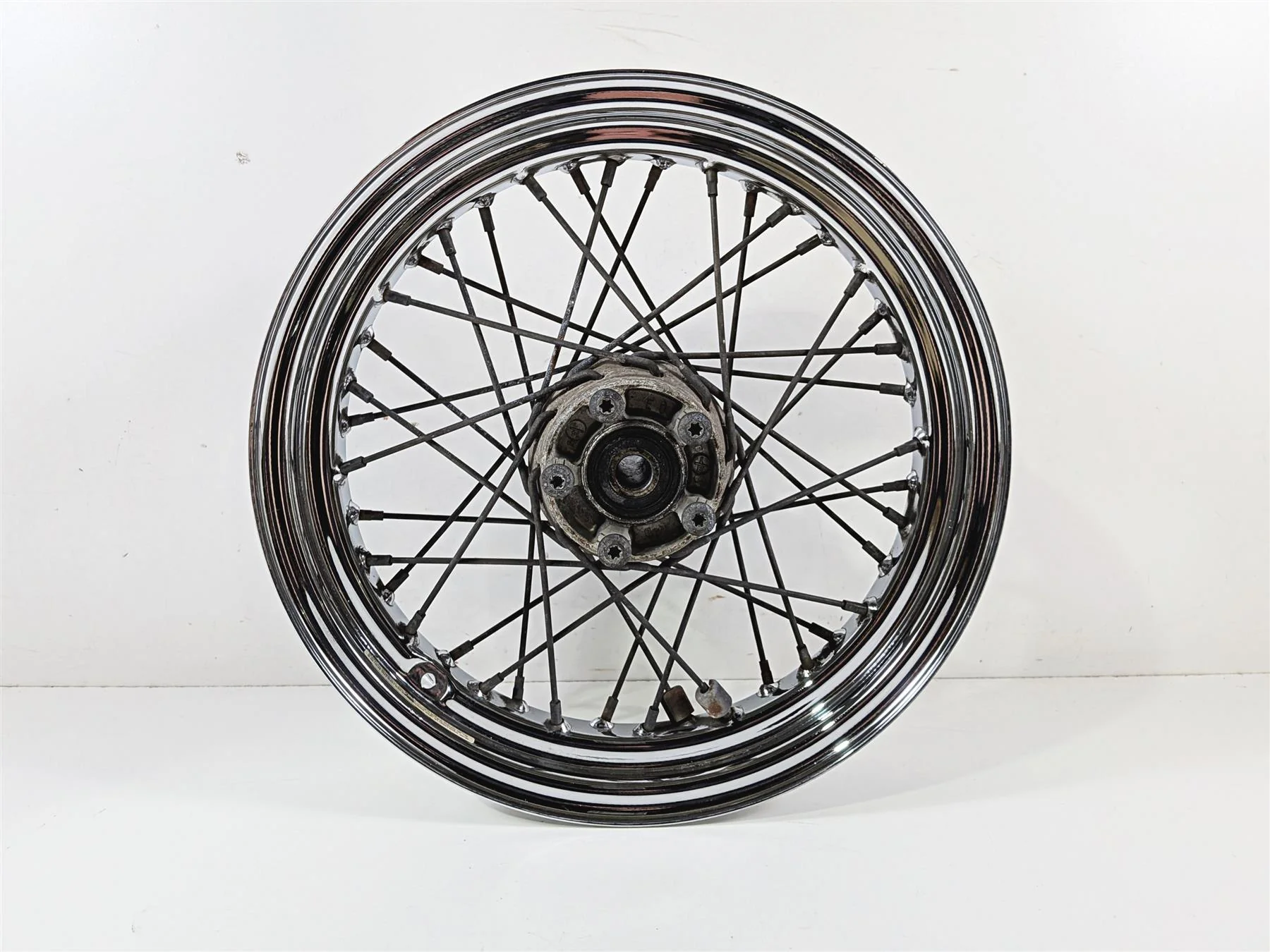 2001 Harley FLHRCI Road King 16x3 Rear Wheel Spoke Rim - Read 40975-05A
