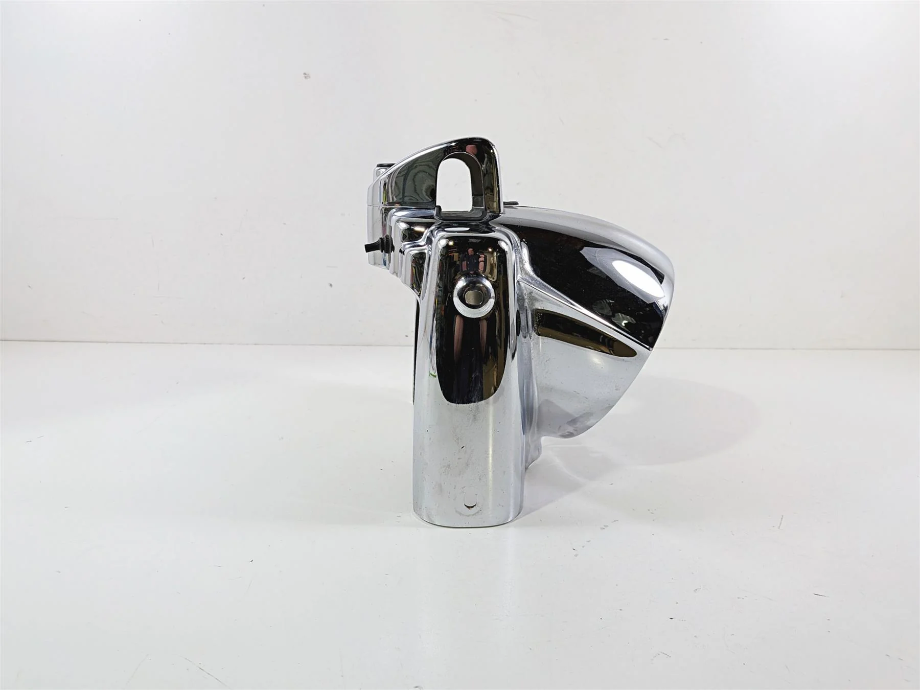 2001 Harley FLHRCI Road King Chrome Headlight Nacelle - Read 67924-06 67866-94 - Image 5