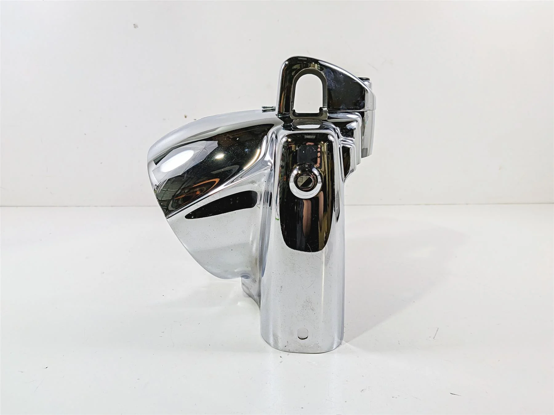 2001 Harley FLHRCI Road King Chrome Headlight Nacelle - Read 67924-06 67866-94 - Image 7
