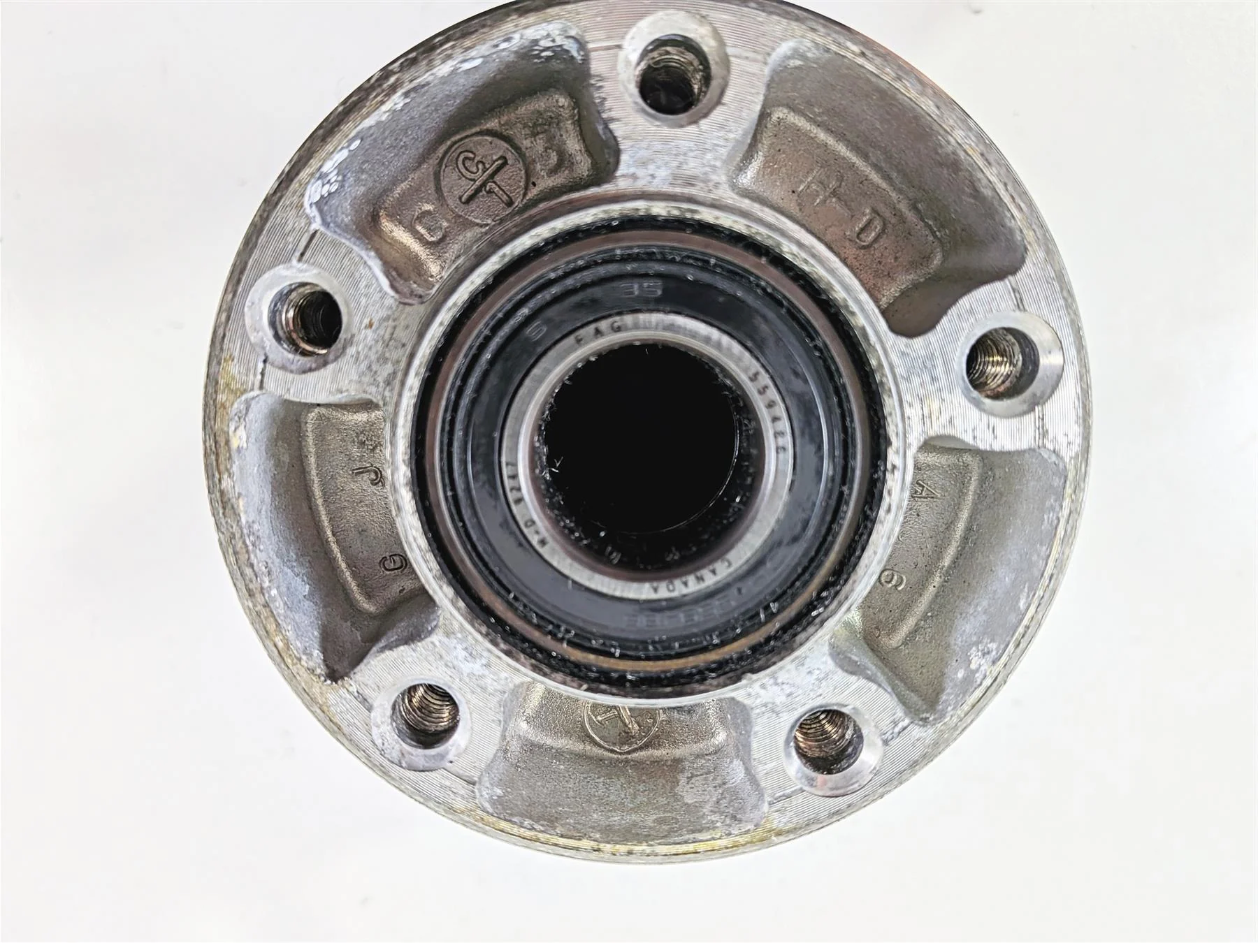 2001 Harley FLHRCI Road King Front Spoke Wheel Hub 40960-08 - Image 10