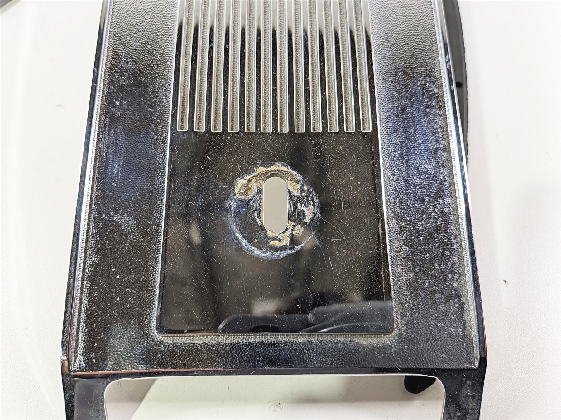 2001 Harley FLHRCI Road King Fuel Tank Dash Cover + Ignition Switch 60960-99 - Image 7
