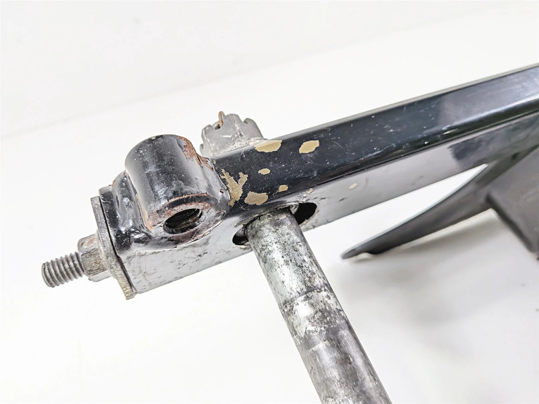 2001 Harley FLHRCI Road King Rear Swing Arm Swingarm & Axle 47549-00 - Image 10