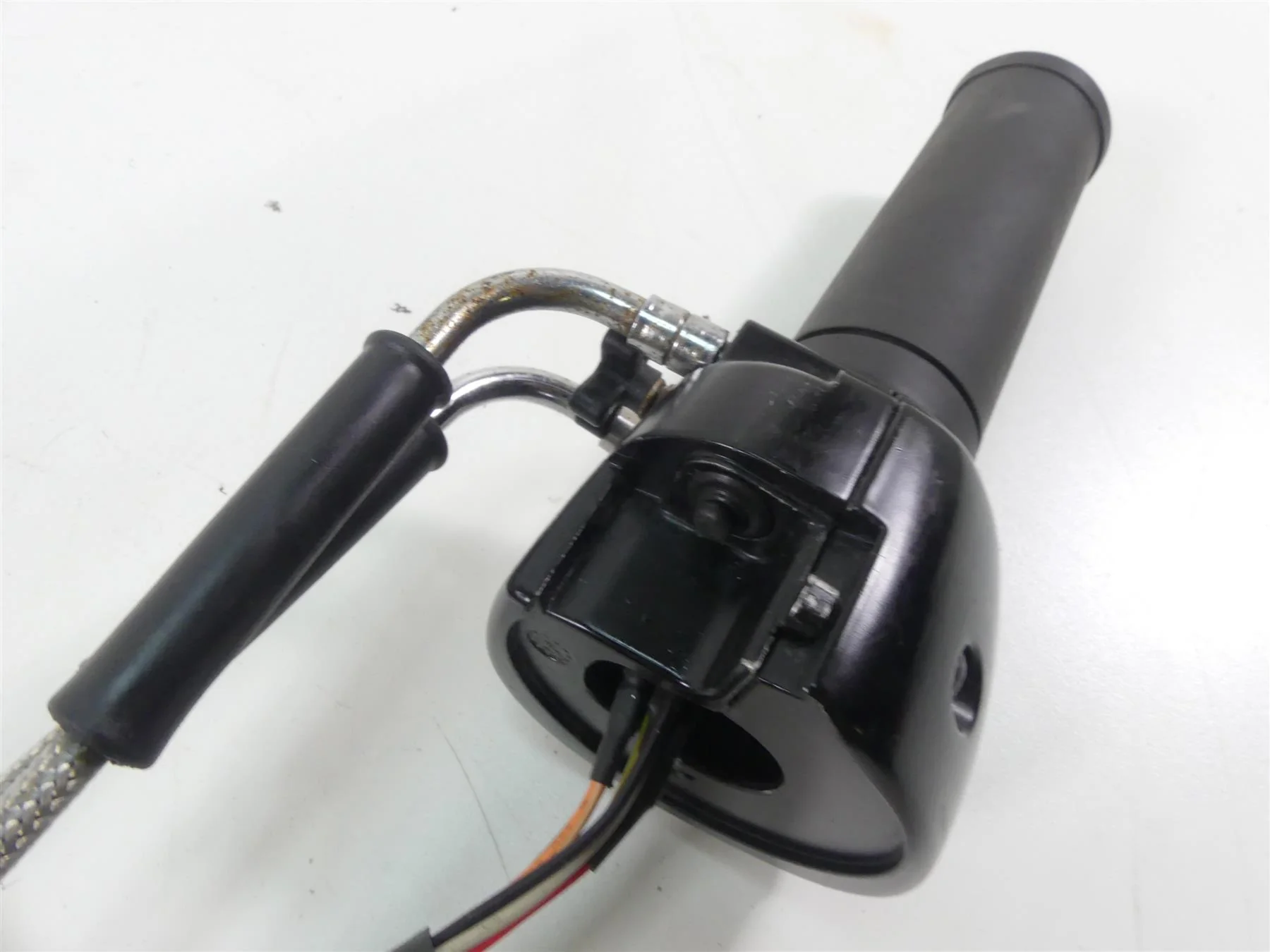 2001 Harley Touring FLHRCI Road King Right Start Stop Control Switch 71684-06A - Image 6