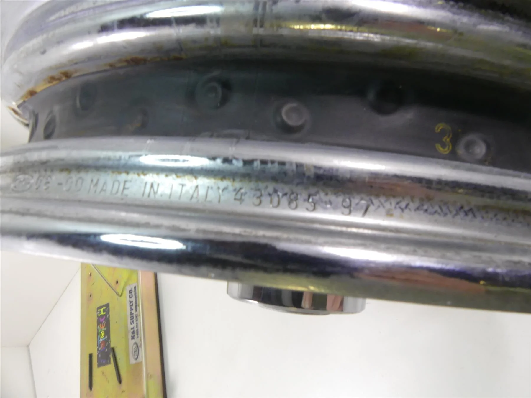 2001 Harley Touring FLHRCI Road King Straight Front Wheel Rim 16x3 43085-97 - Image 12
