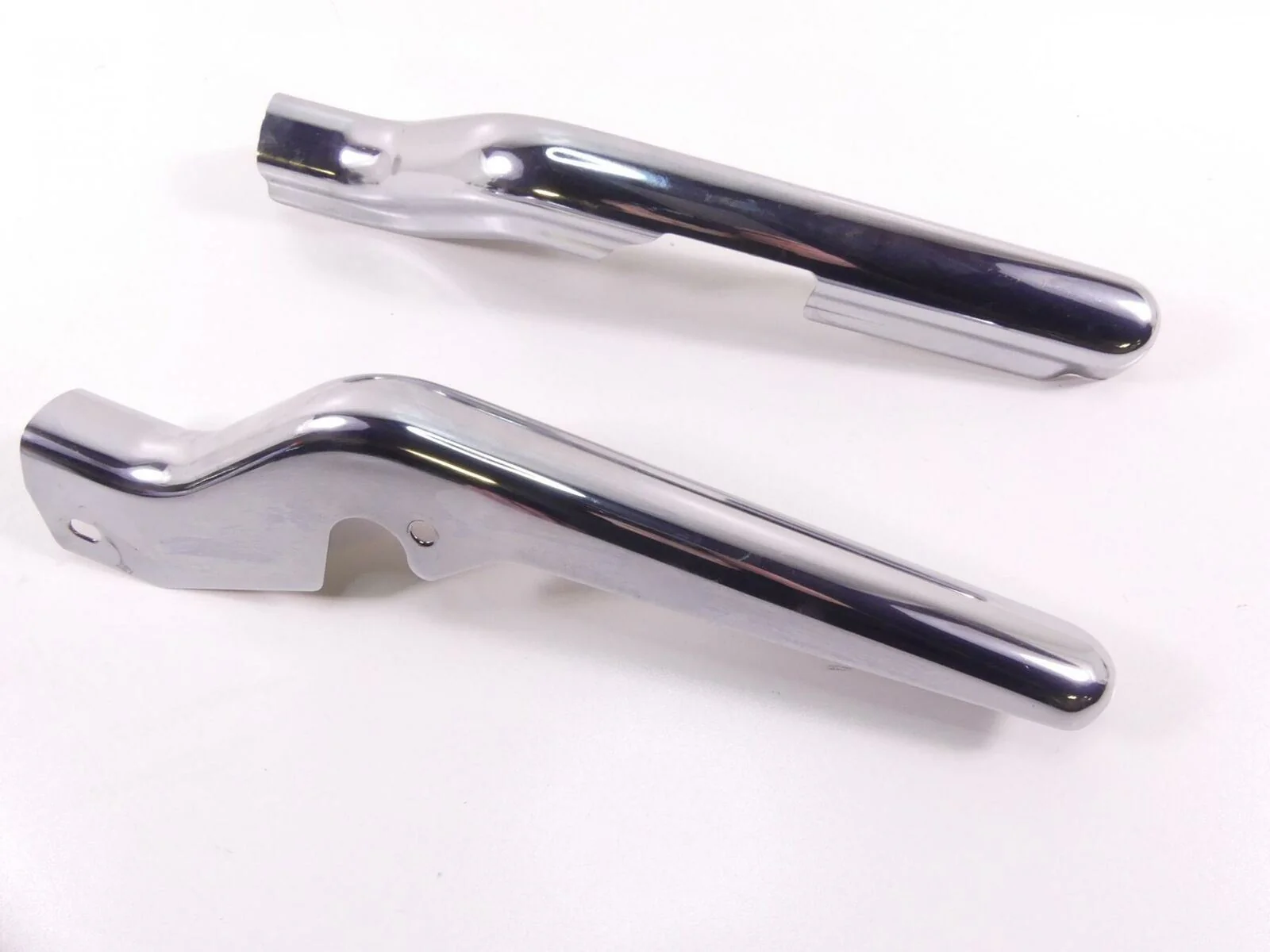2001 Harley Touring FLHTCUI Electra Glide Rear Frame Chrome Struts 47504-97 - Image 5