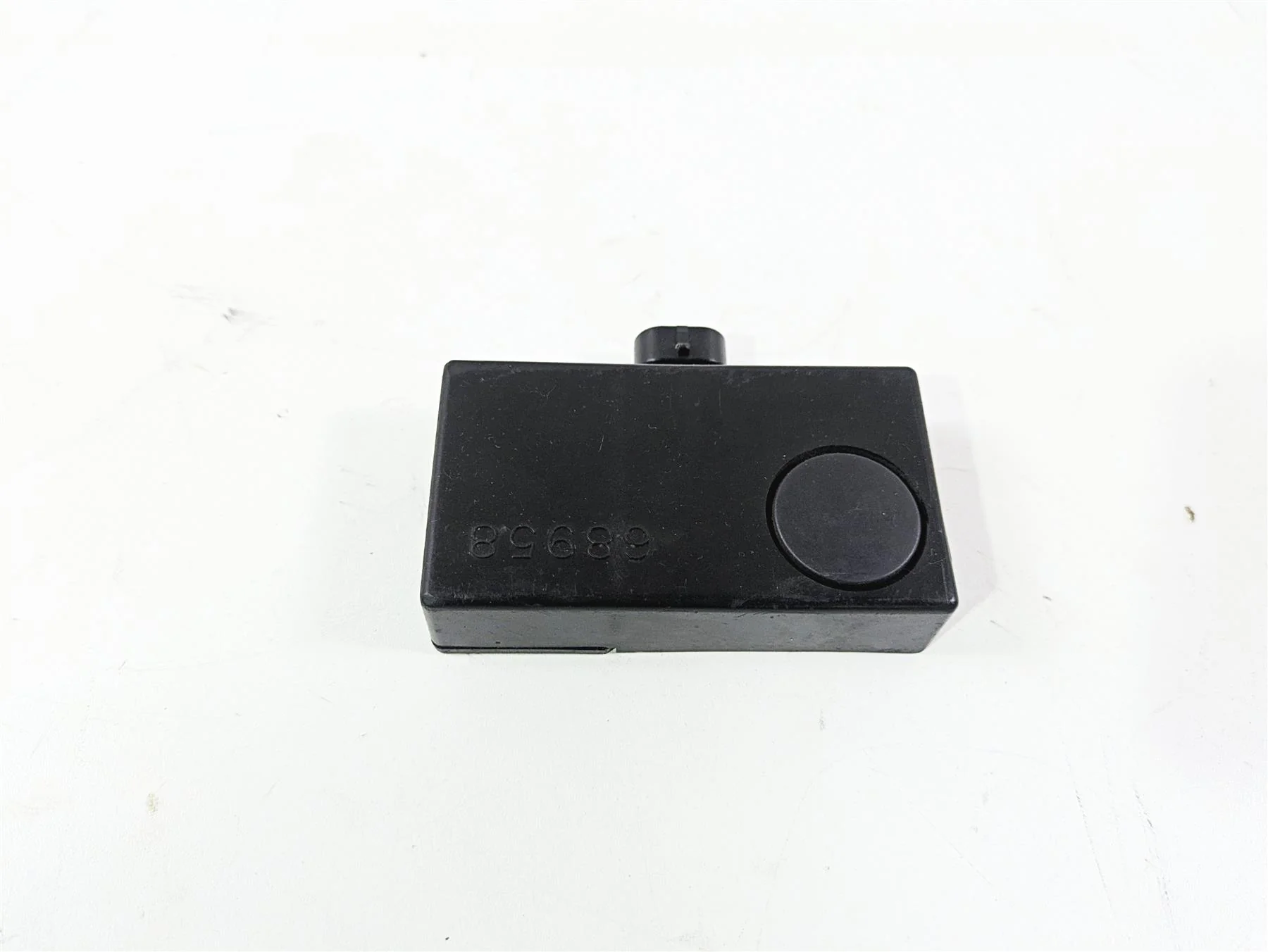 2001 Harley Touring FLHX Street Glide Alarm Siren Module Control Box 68958-00 - Image 3