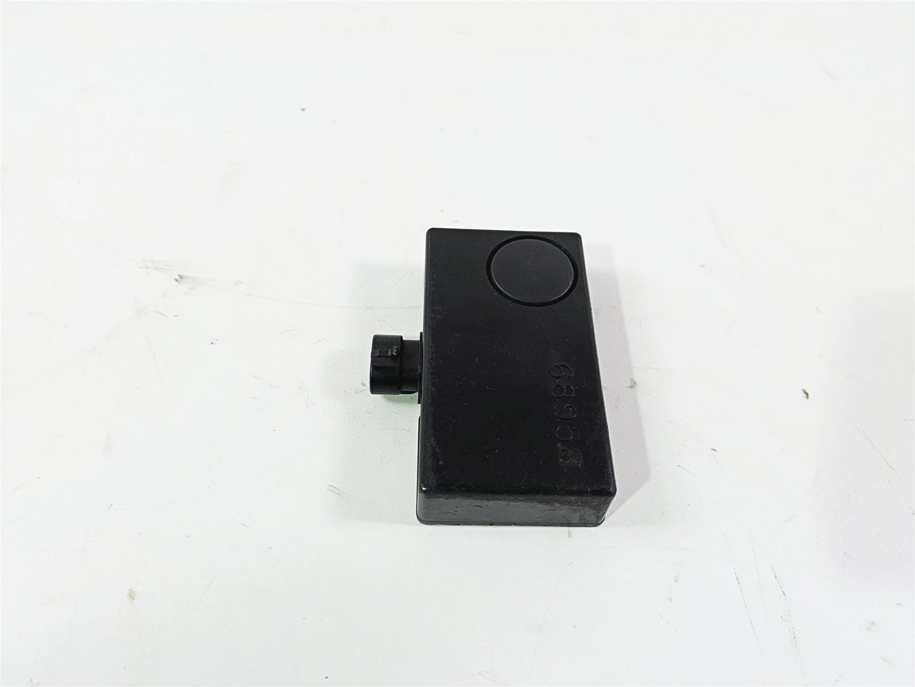 2001 Harley Touring FLHX Street Glide Alarm Siren Module Control Box 68958-00 - Image 4