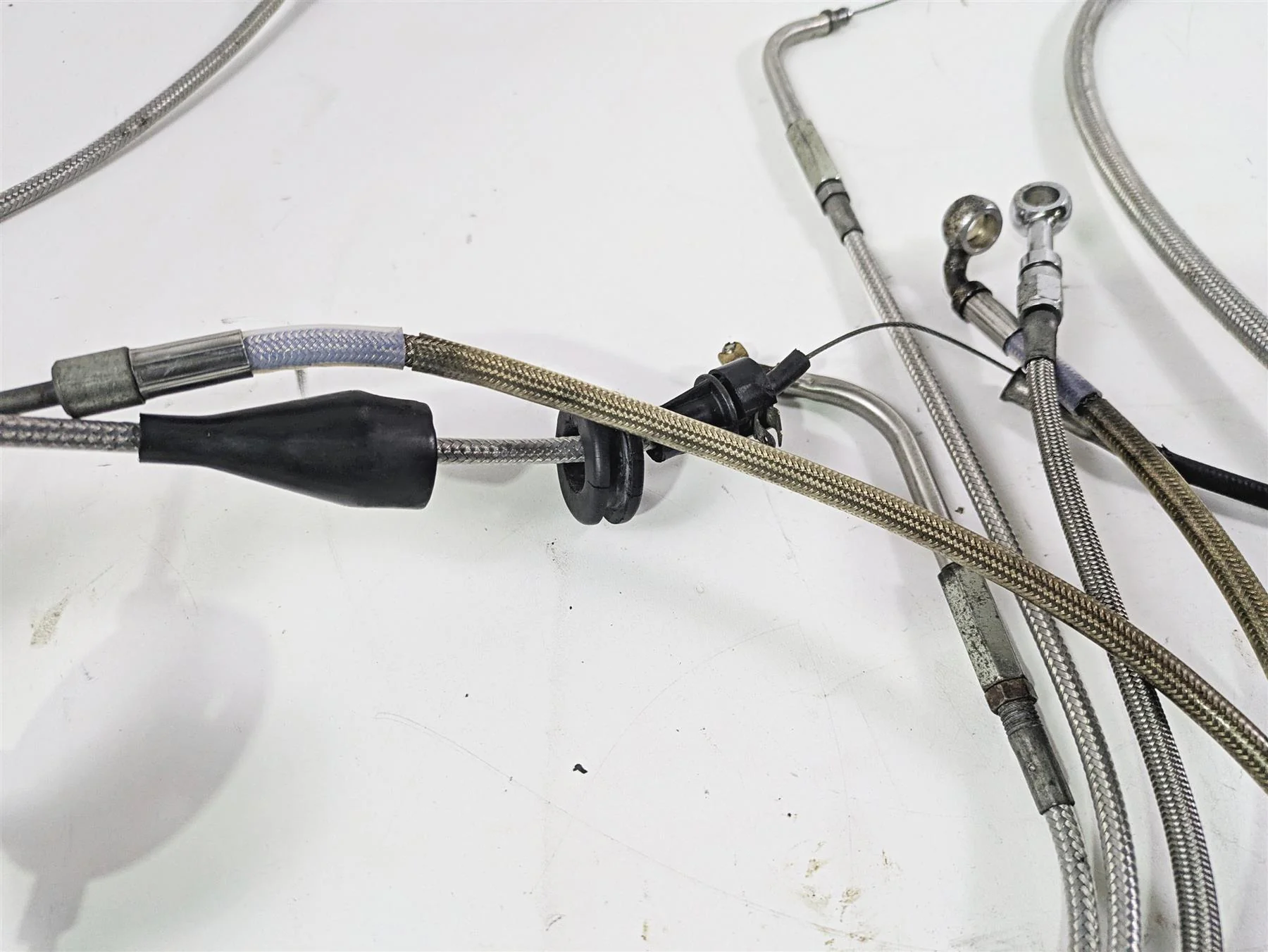 2001 Harley Touring FLHX Street Glide Brake Line Throttle Body Cable & Clutch Line 14" Tall Bars - Image 3