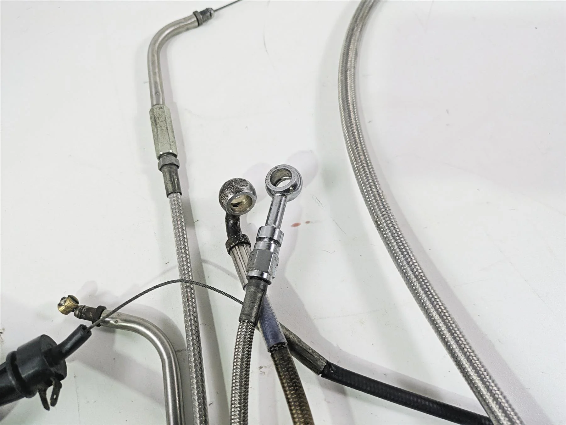 2001 Harley Touring FLHX Street Glide Brake Line Throttle Body Cable & Clutch Line 14" Tall Bars - Image 6