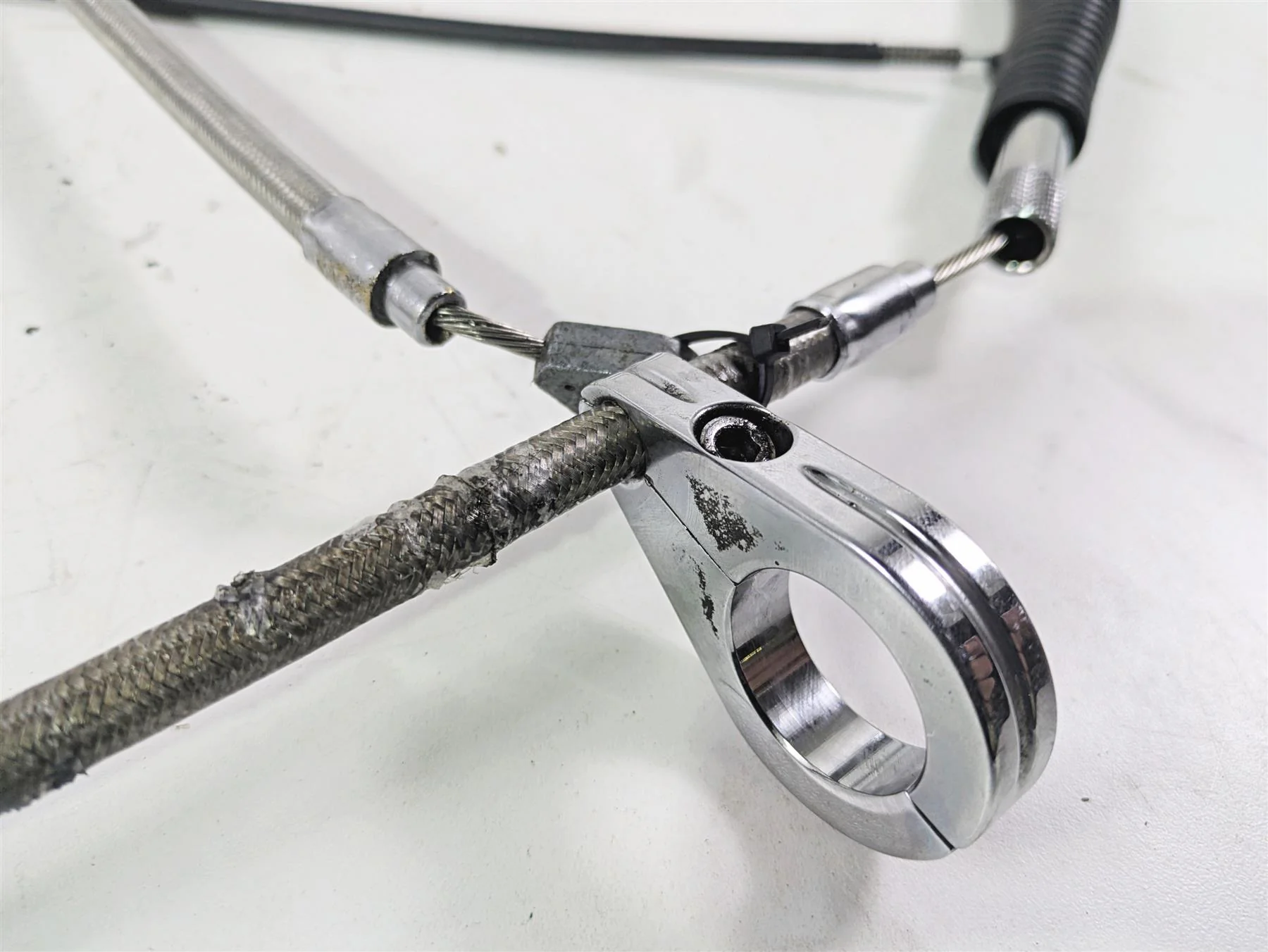 2001 Harley Touring FLHX Street Glide Brake Line Throttle Body Cable & Clutch Line 14" Tall Bars - Image 8