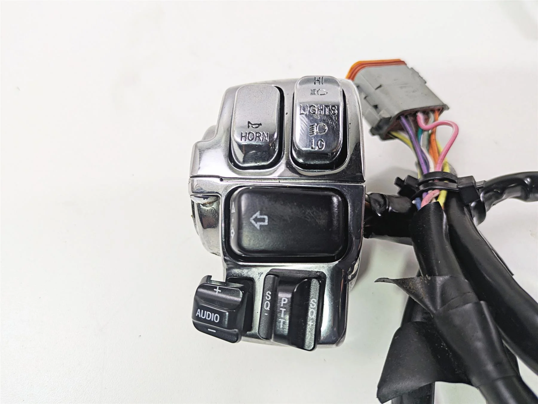 2001 Harley Touring FLHX Street Glide Chrome Control Switch Set 71685-06A - Image 11