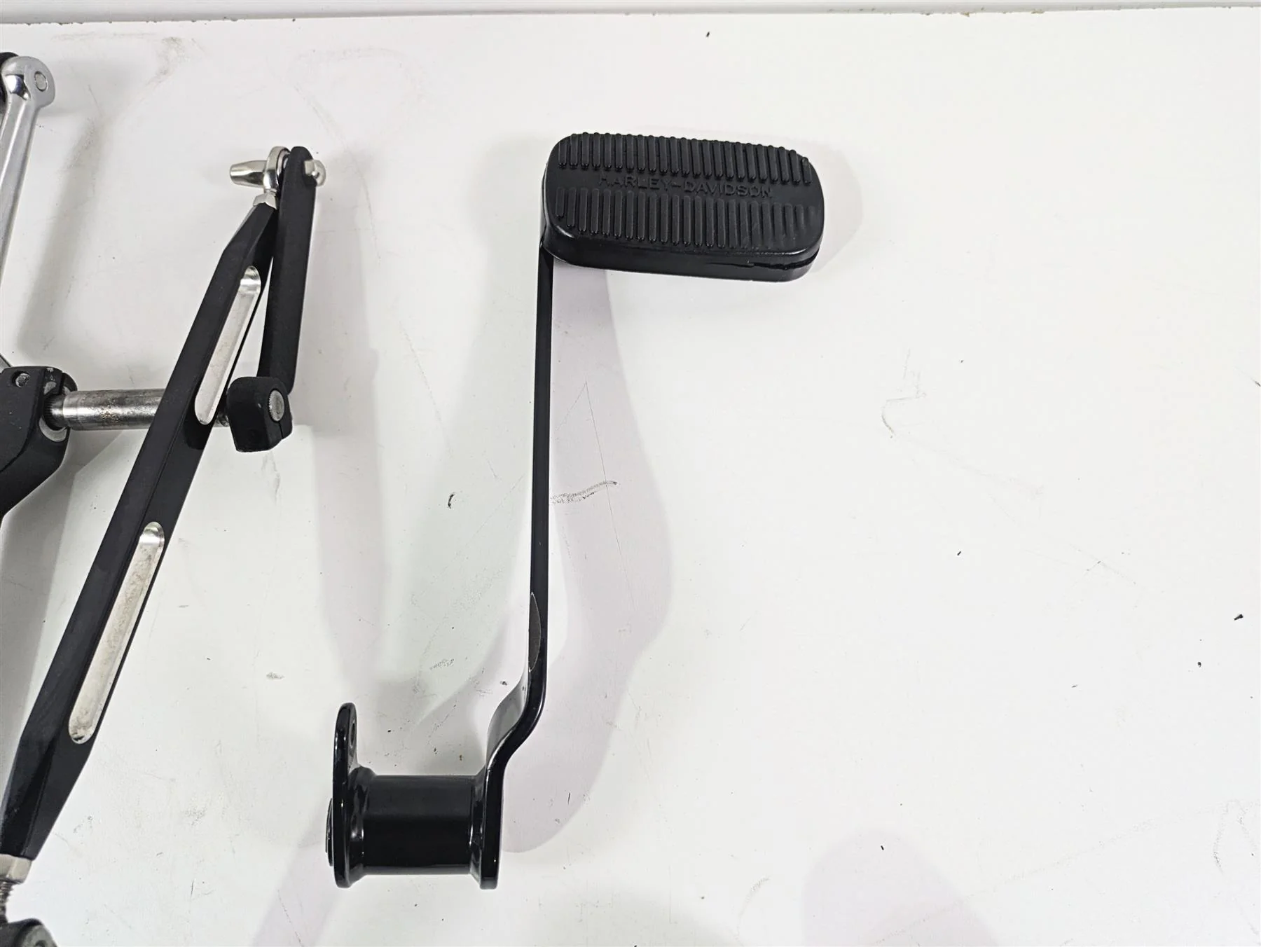 2001 Harley Touring FLHX Street Glide CNC Cut Front Rear Floor Board Pedal Set - Image 5