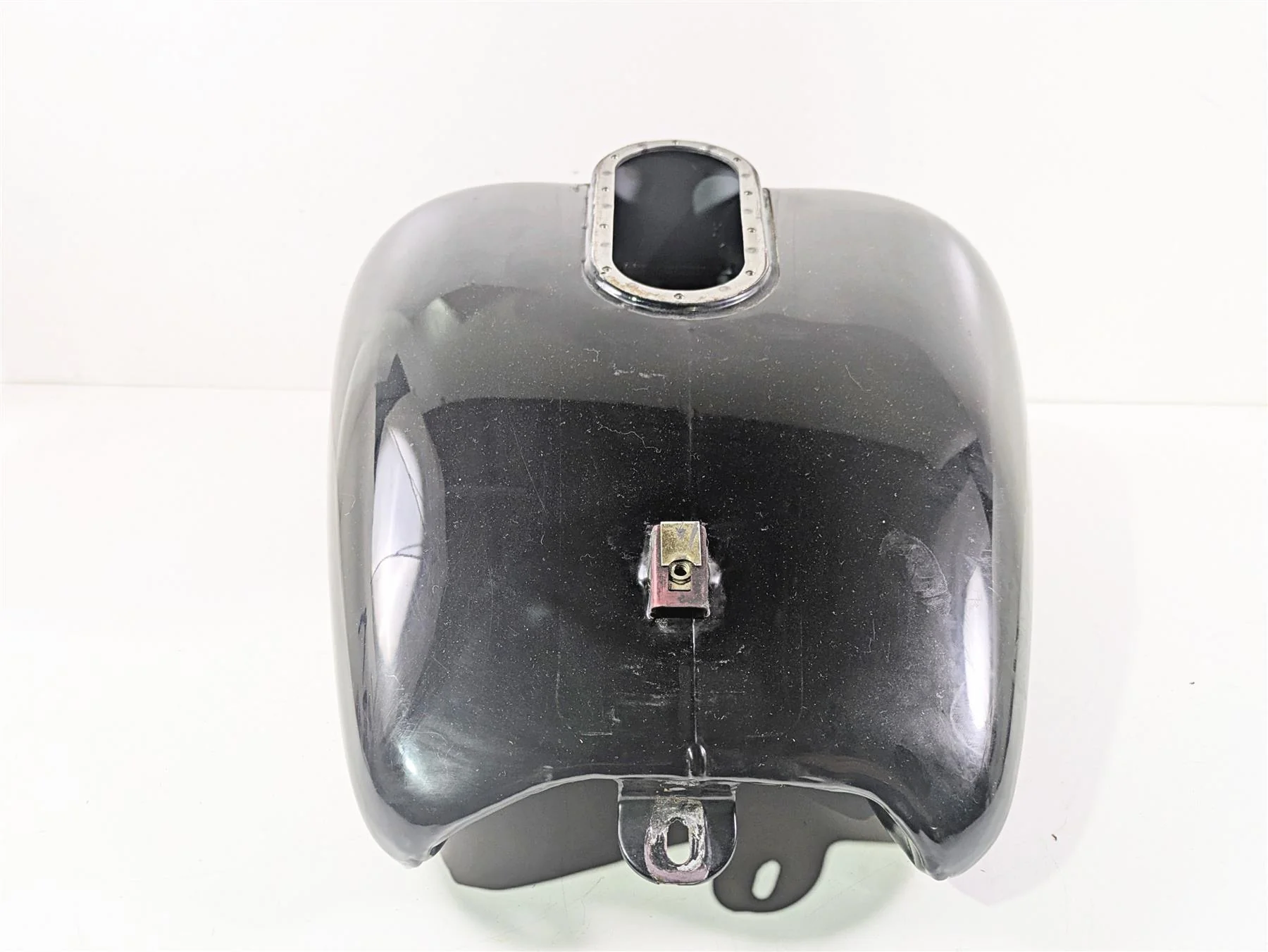 2001 Harley Touring FLHX Street Glide Fuel Gas Petrol Tank - Dented 61356-00 - Image 6
