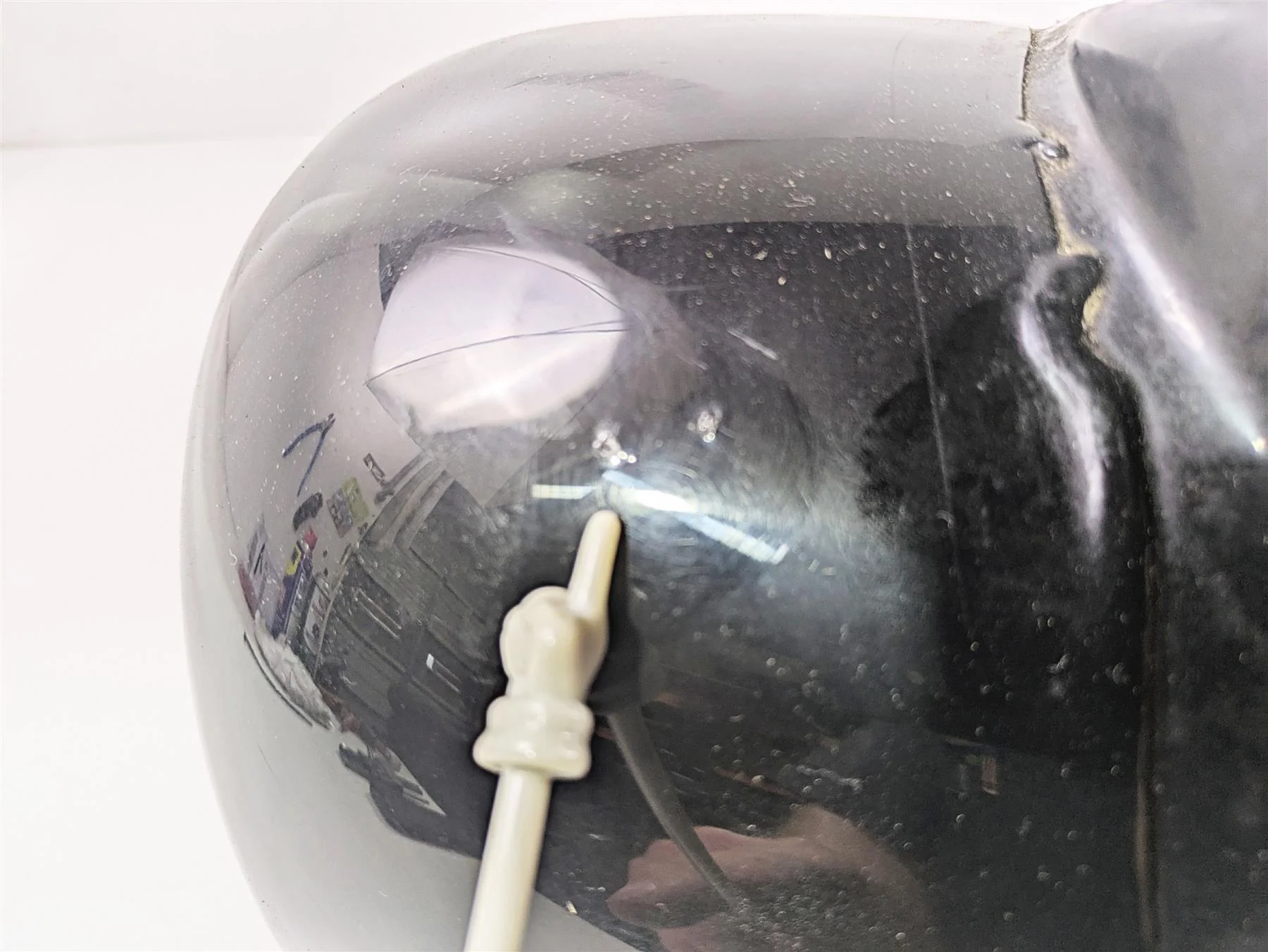 2001 Harley Touring FLHX Street Glide Fuel Gas Petrol Tank - Dented 61356-00 - Image 9