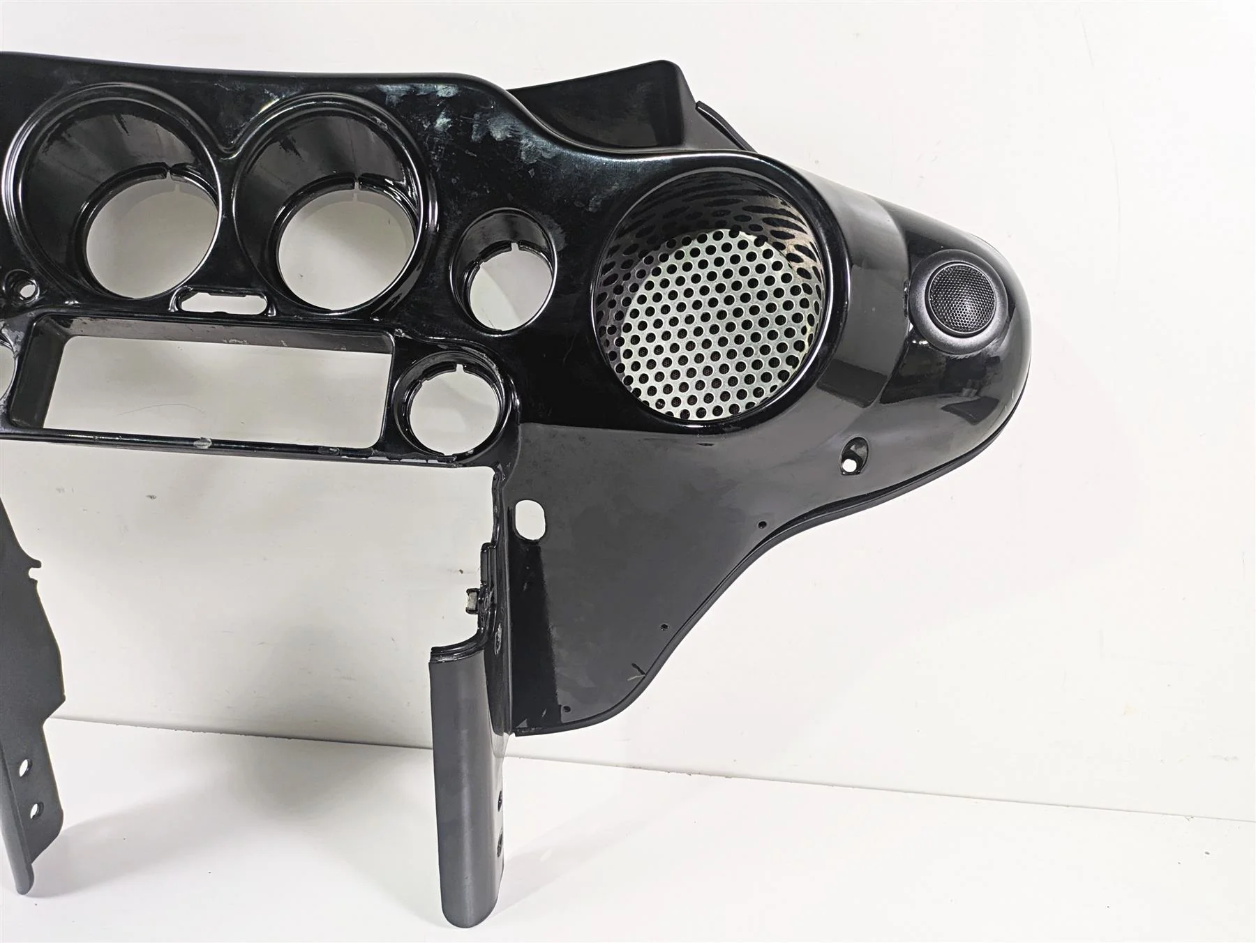 2001 Harley Touring FLHX Street Glide Inner Fairing Cover & Speaker 58497-96B - Image 4
