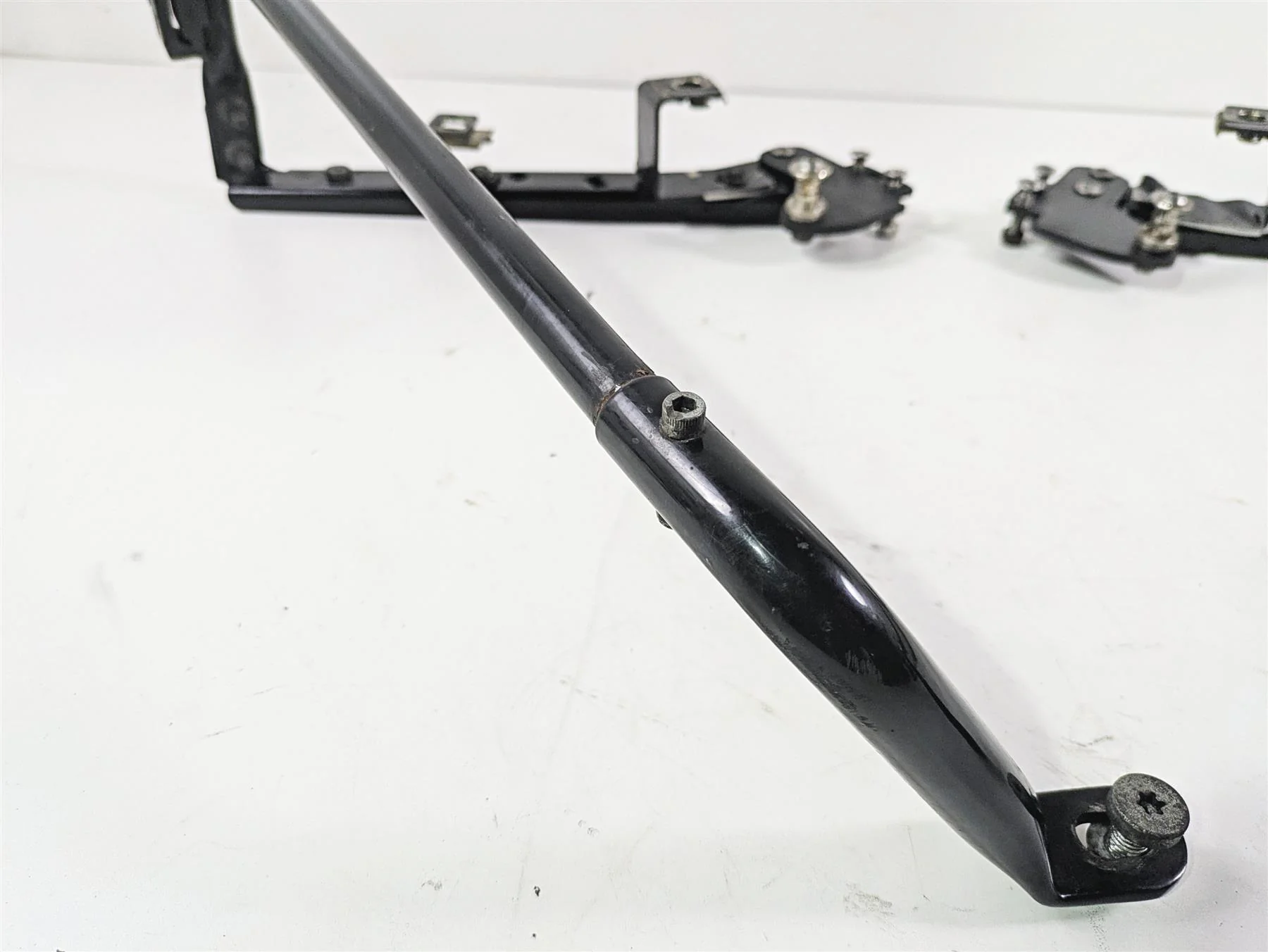 2001 Harley Touring FLHX Street Glide Rear Black Saddle Bag Rack Support Set - Image 4