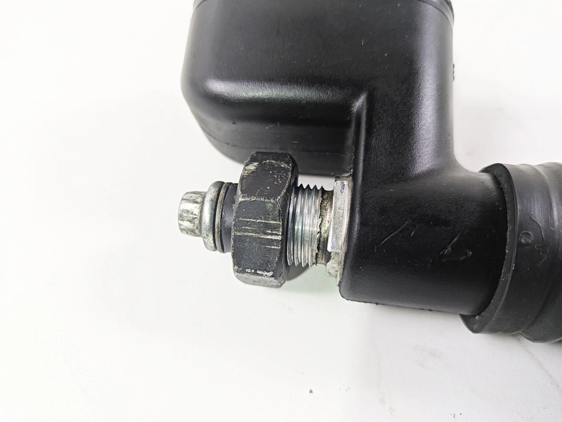 2001 Harley Touring FLHX Street Glide Rear Brake Master Cylinder 41755-99F - Image 11