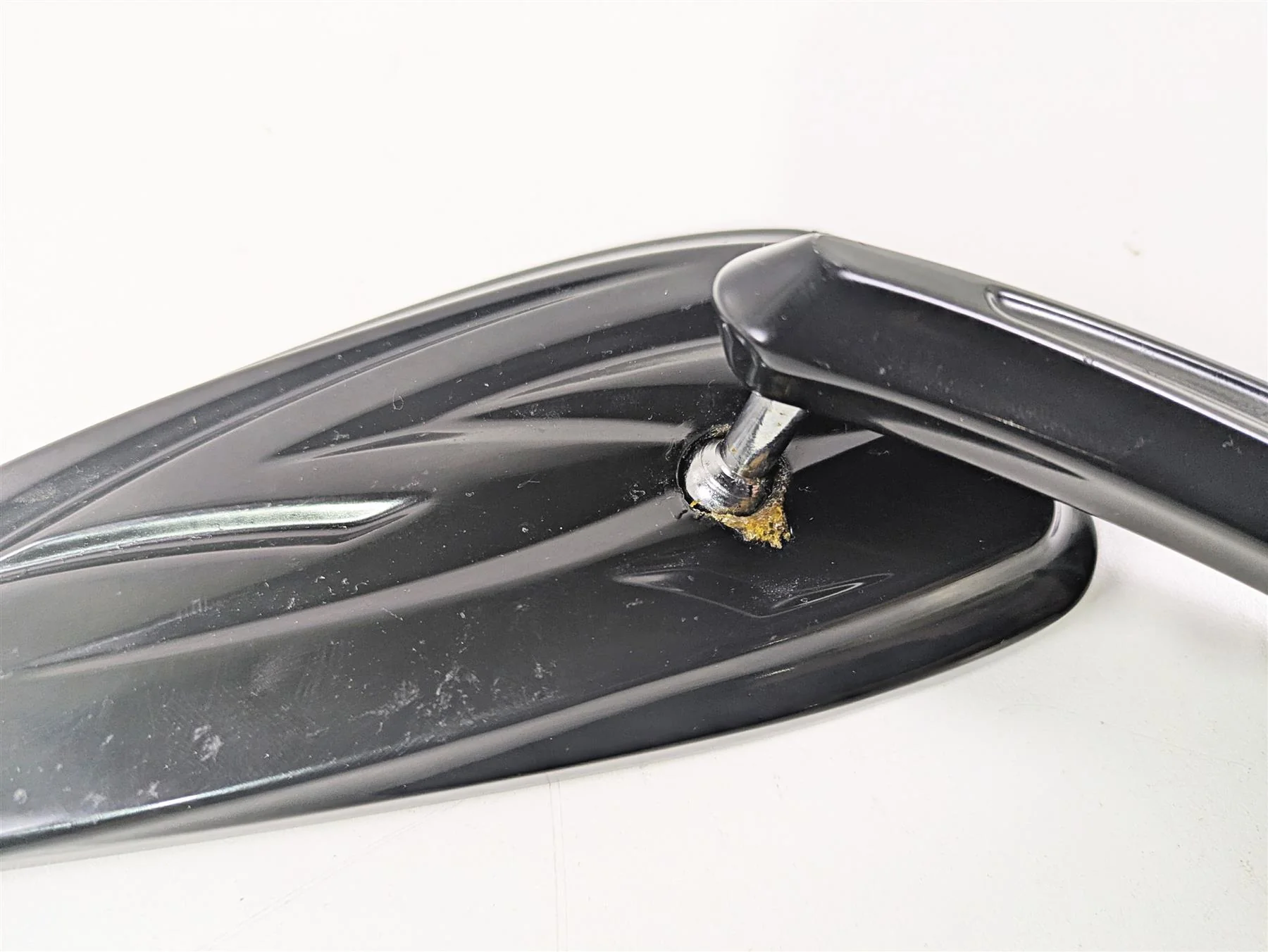 2001 Harley Touring FLHX Street Glide Tribal Rear View Mirror Set - Image 9