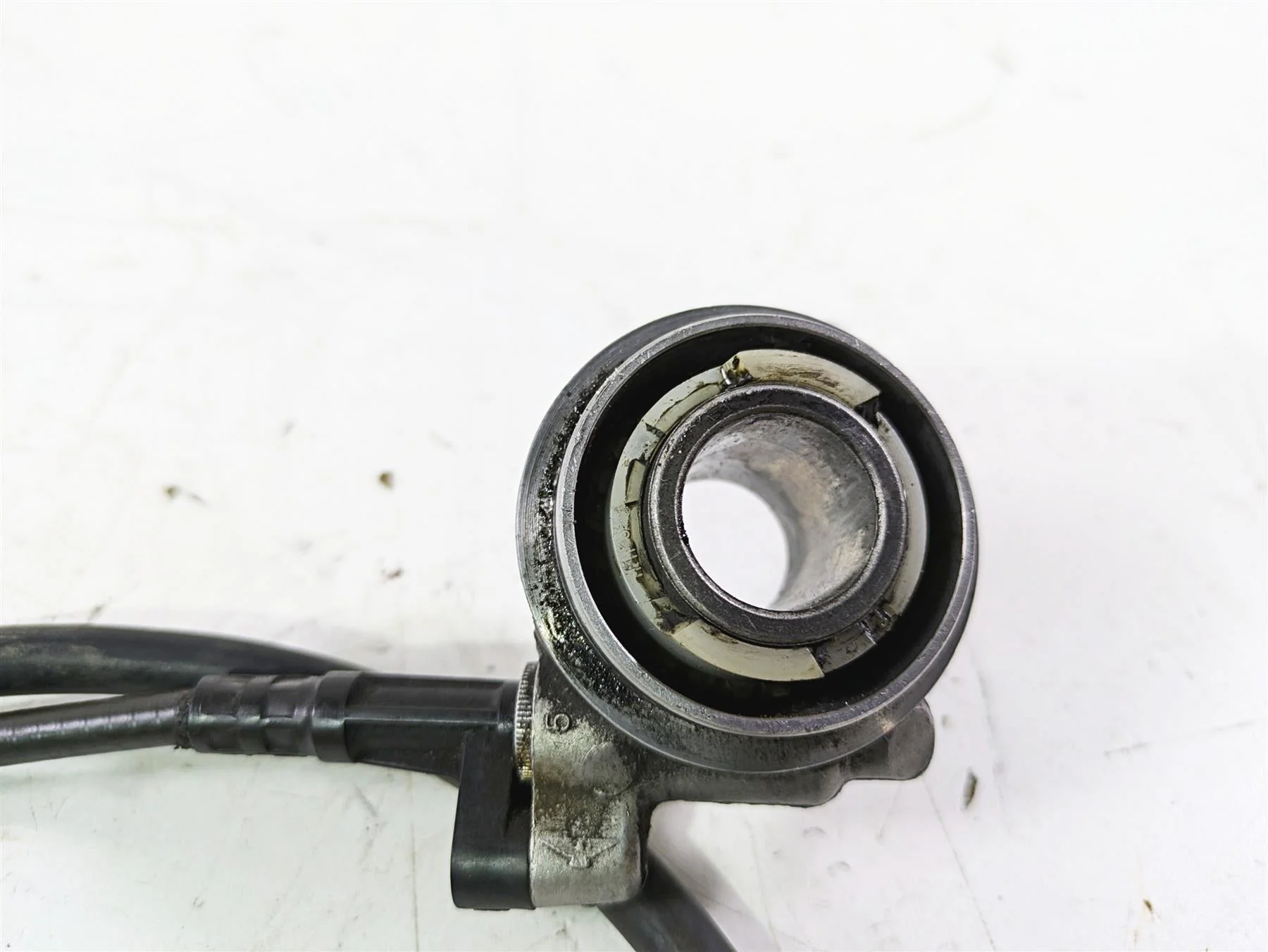 2001 Honda VT1100 Shadow Sabre Speedometer Drive Gear Hub Cable 44800-MM8-003 - Image 7