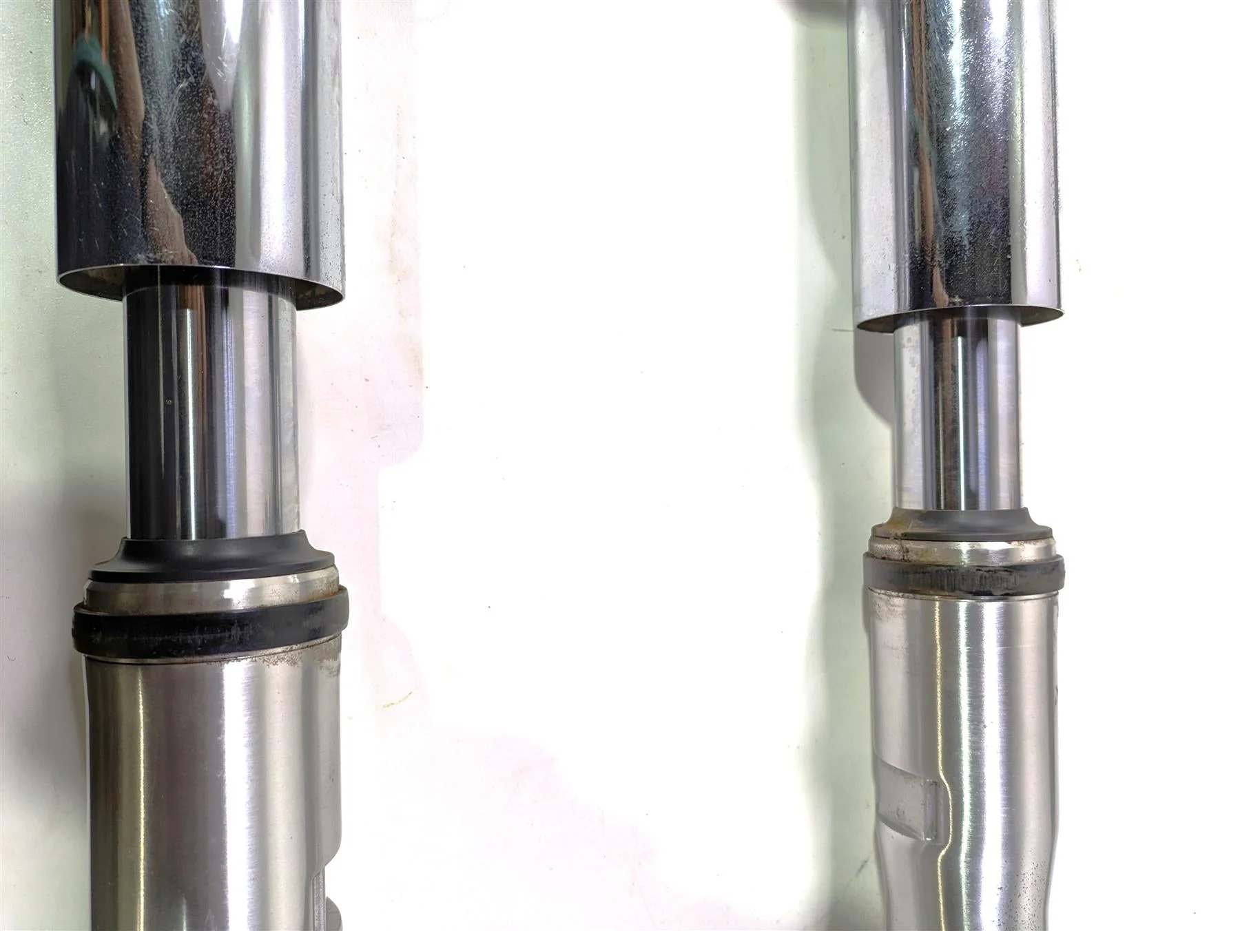 2001 Honda VT1100 Shadow Sabre Straight Front Fork Triple Tree Set 51400-MCK-A01 - Image 3
