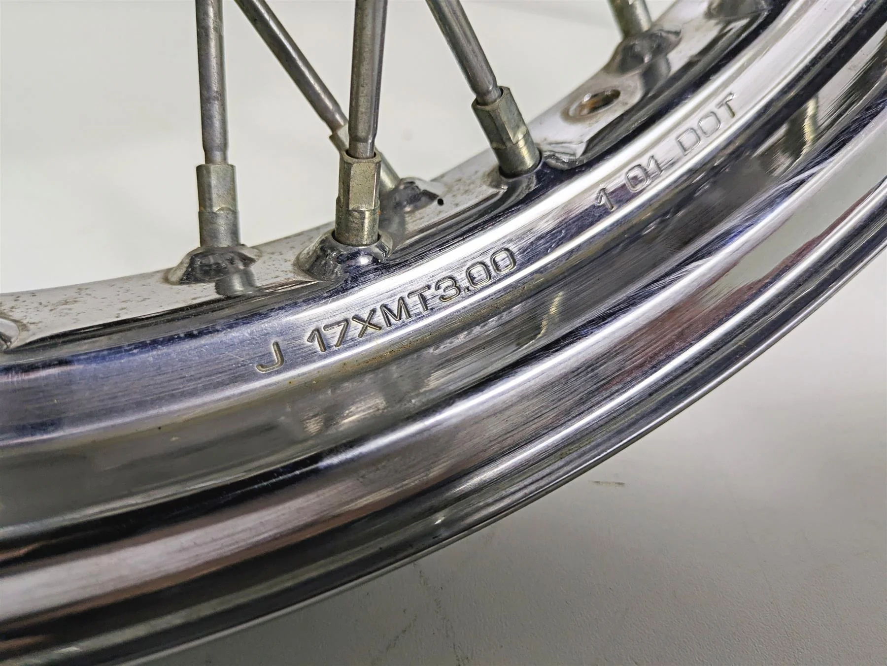 2001 Honda VT750 Shadow Ace 17x3 Spoke Front Wheel  44650-MBA-020 - Image 8