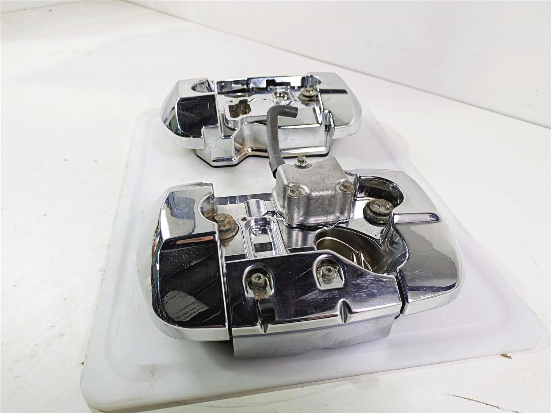 2001 Honda VT750 Shadow Ace Valve Cover Chrome Covers Set 12311-MBA-710 - Image 11