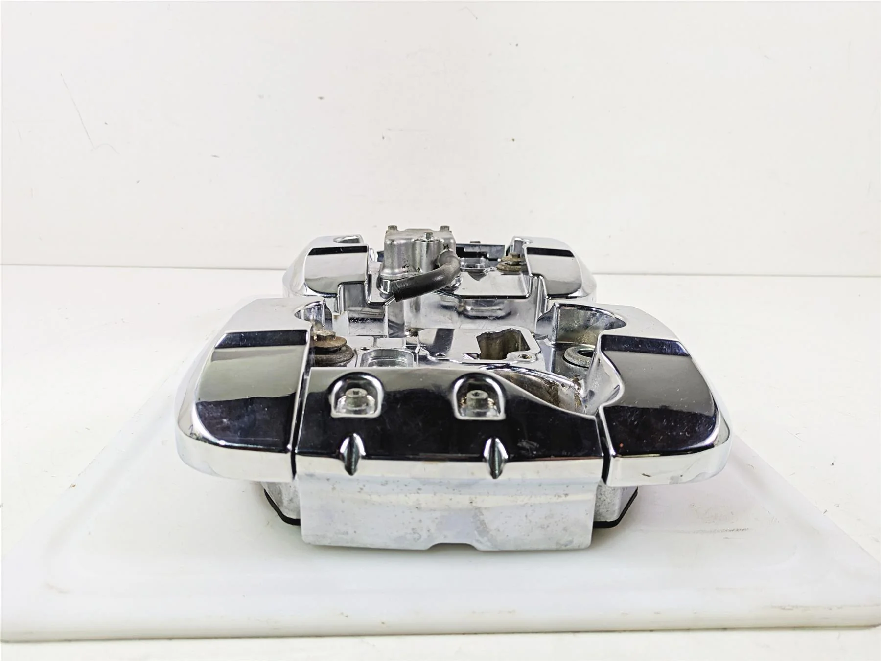 2001 Honda VT750 Shadow Ace Valve Cover Chrome Covers Set 12311-MBA-710 - Image 2