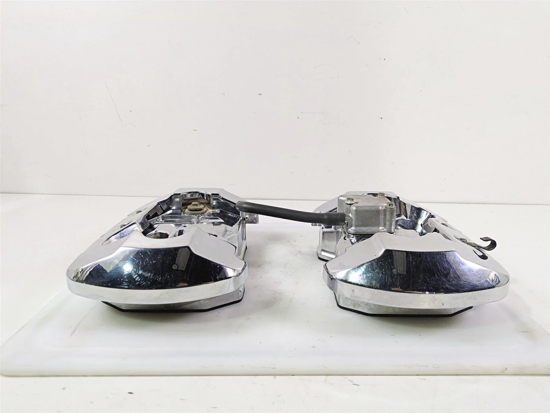 2001 Honda VT750 Shadow Ace Valve Cover Chrome Covers Set 12311-MBA-710 - Image 3