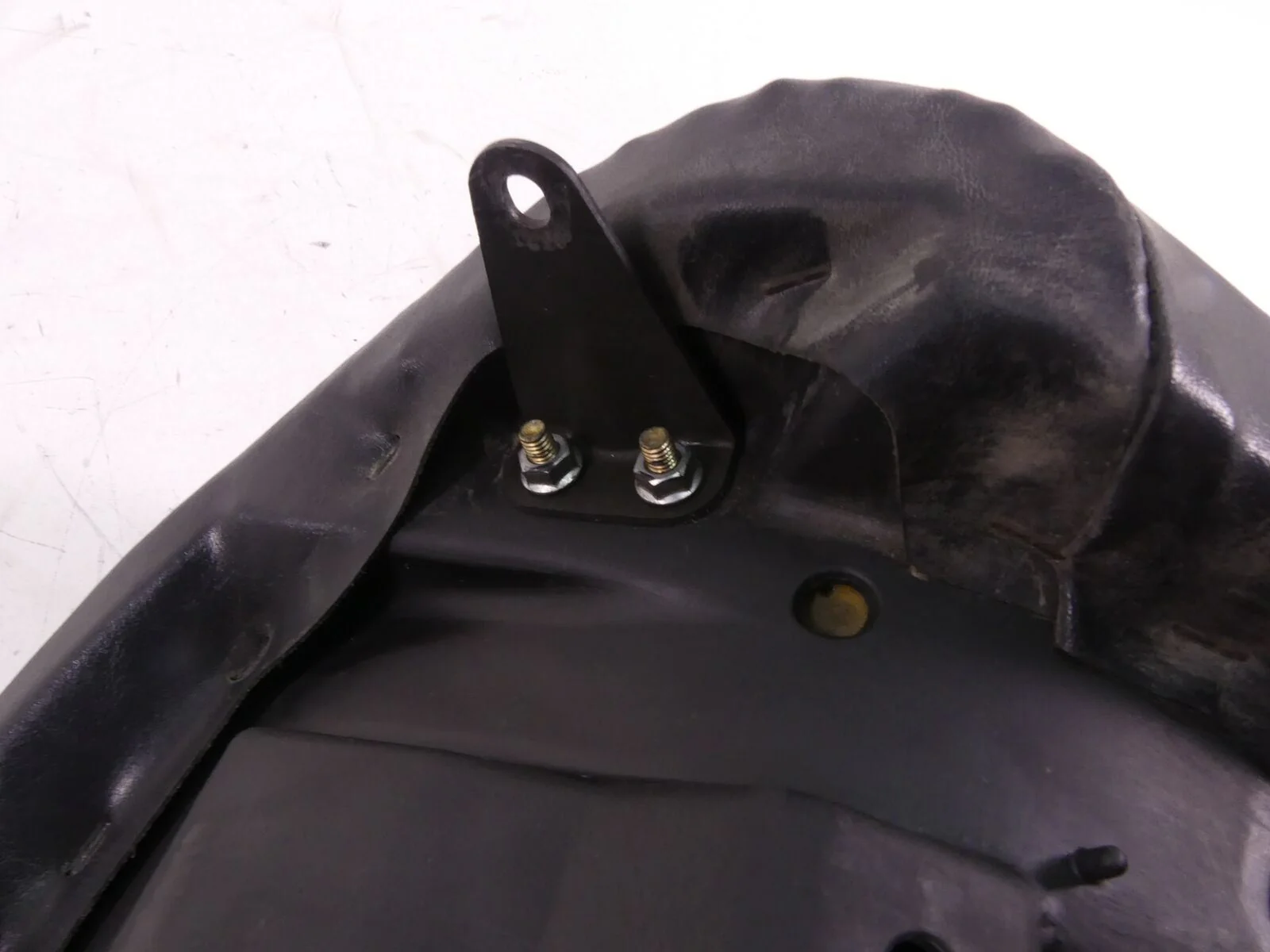 2001 Kawasaki VN1500 Vulcan C Front Rider Driver Seat Saddle 53001-1881 - Image 10