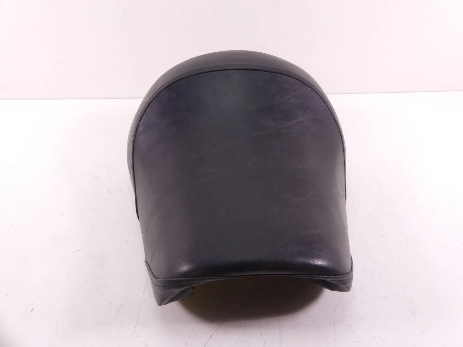 2001 Kawasaki VN1500 Vulcan C Front Rider Driver Seat Saddle 53001-1881 - Image 2
