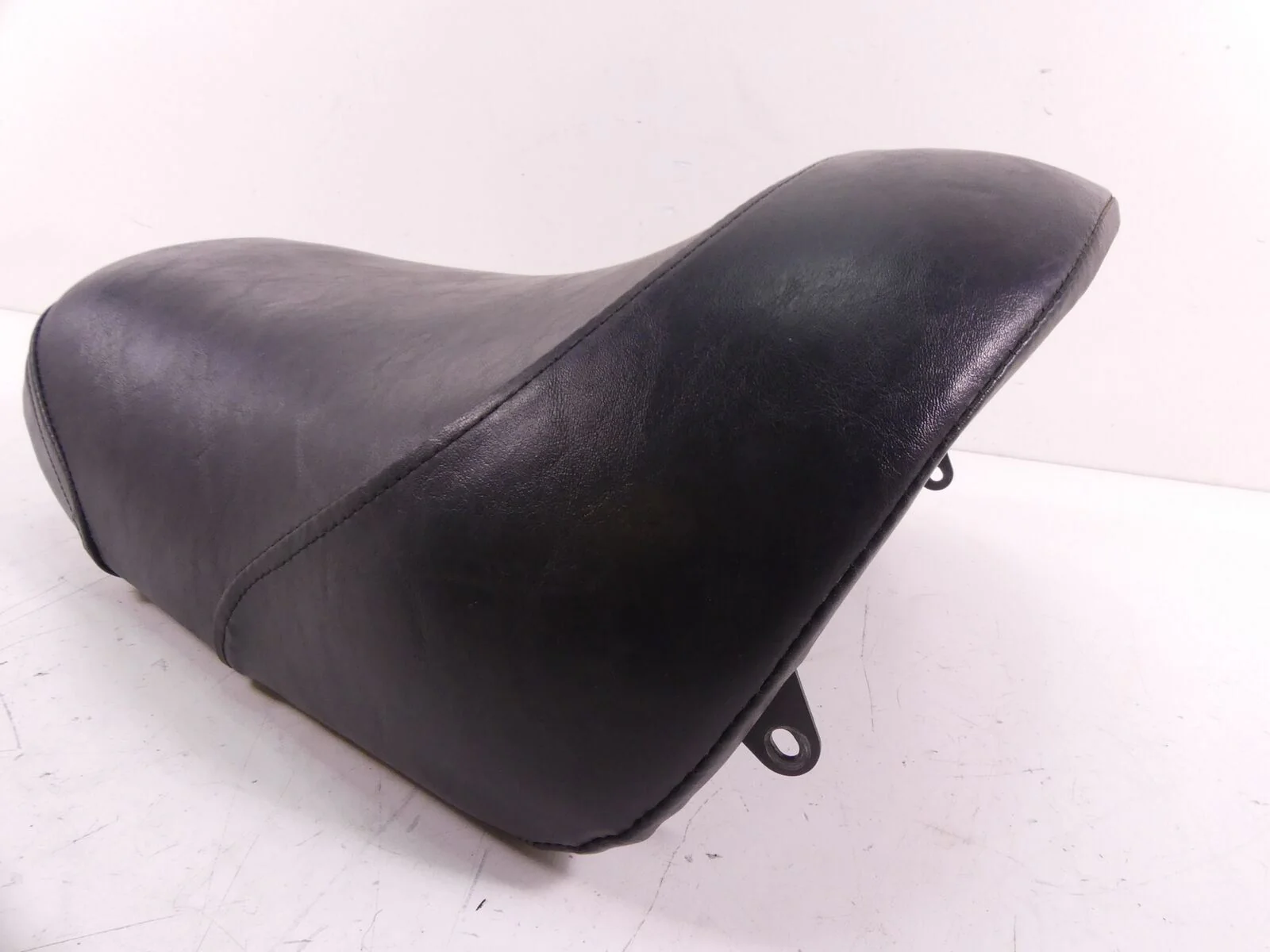 2001 Kawasaki VN1500 Vulcan C Front Rider Driver Seat Saddle 53001-1881 - Image 7