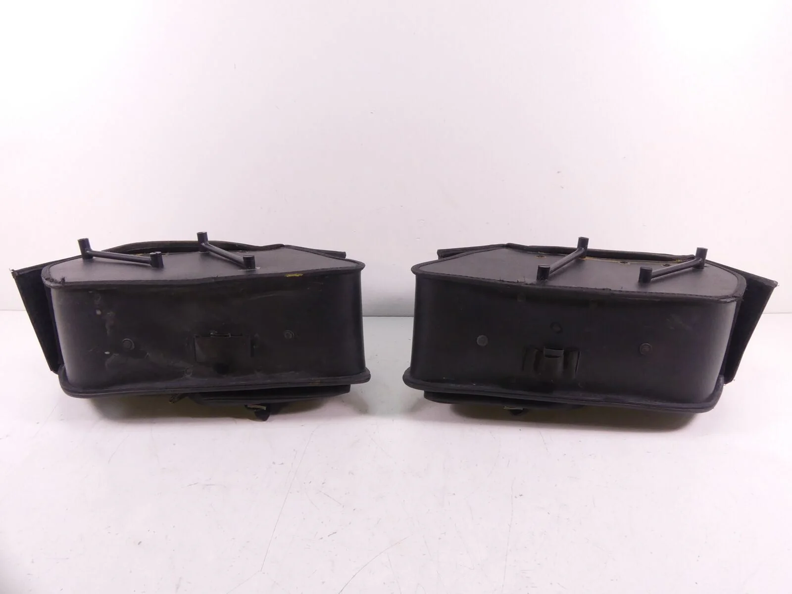 2001 Kawasaki VN1500 Vulcan C Viking Bags Saddle Bag Set + Key VLX600P 6388 - Image 3