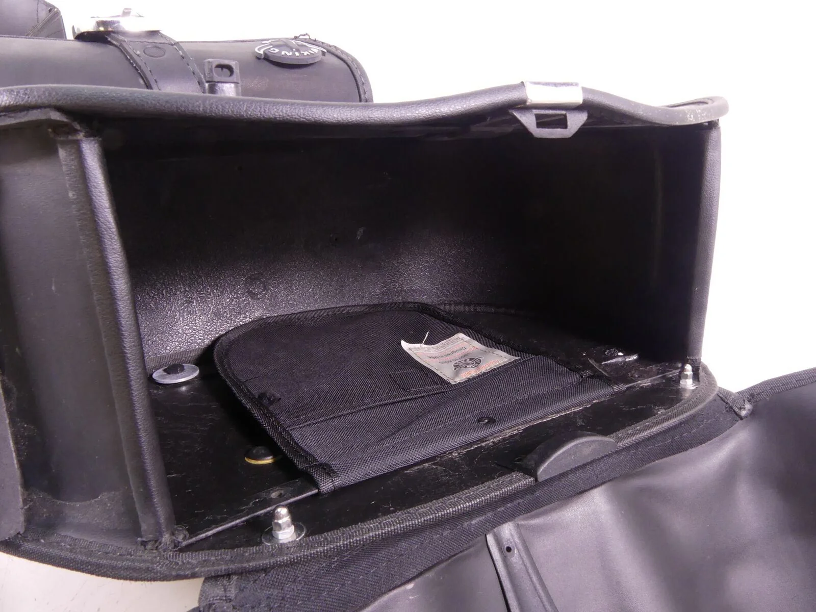 2001 Kawasaki VN1500 Vulcan C Viking Bags Saddle Bag Set + Key VLX600P 6388 - Image 9